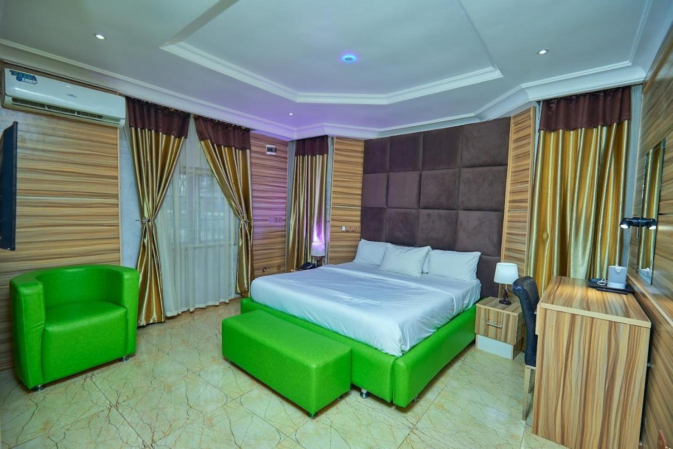 Apartment550