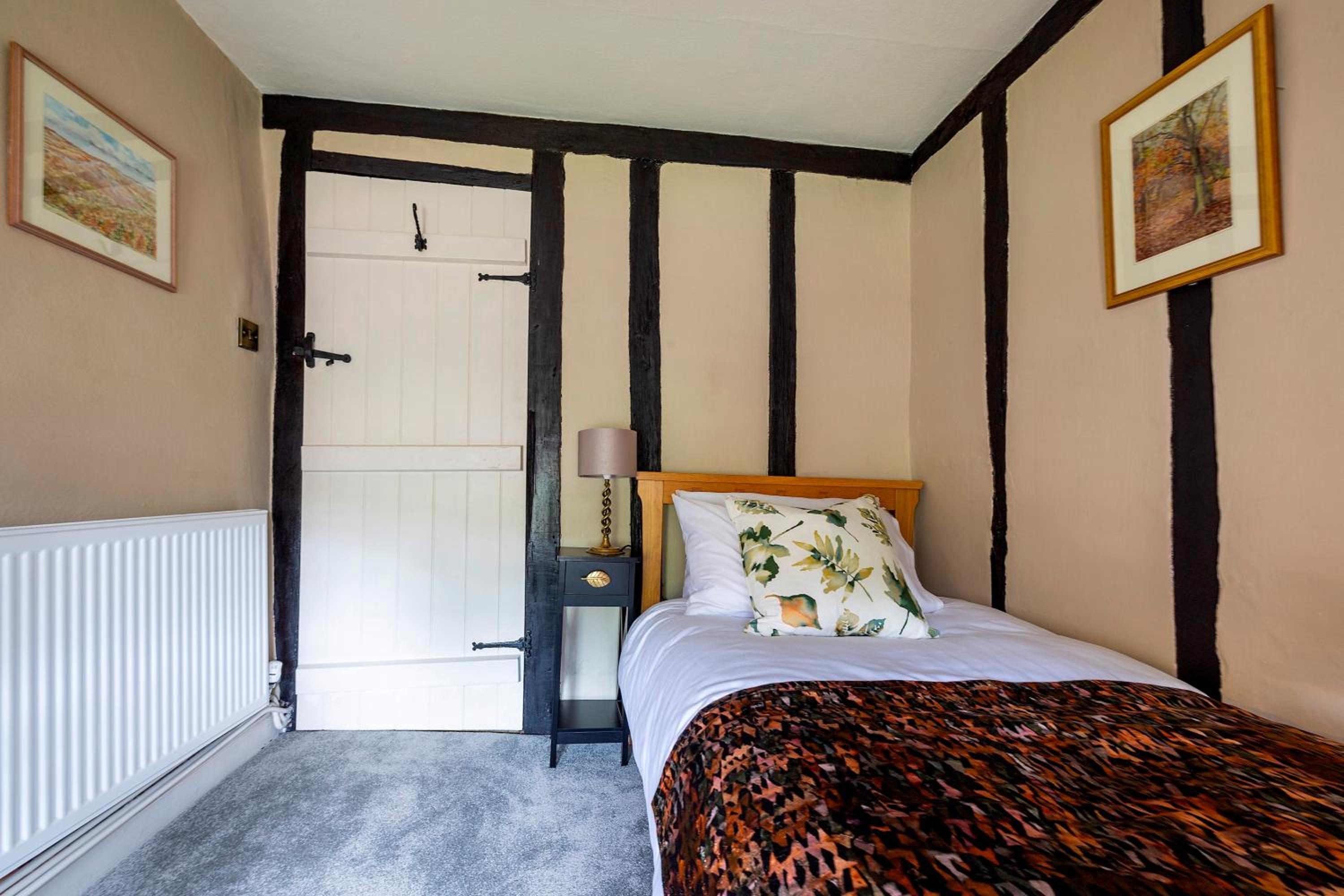 Dial Cottage - Bakewell - Pass the Keys