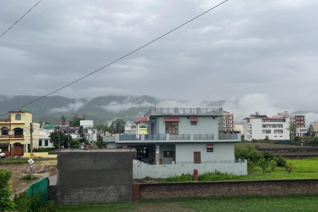 2BHK Entire Home in Rishikesh Whispering Bird