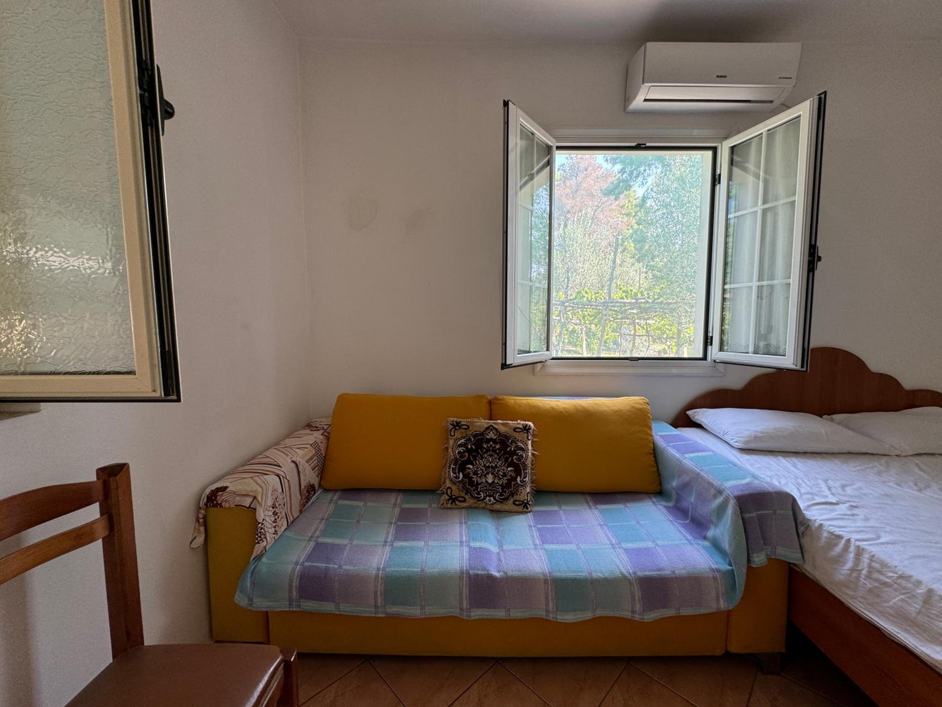 Vlora Three Houses