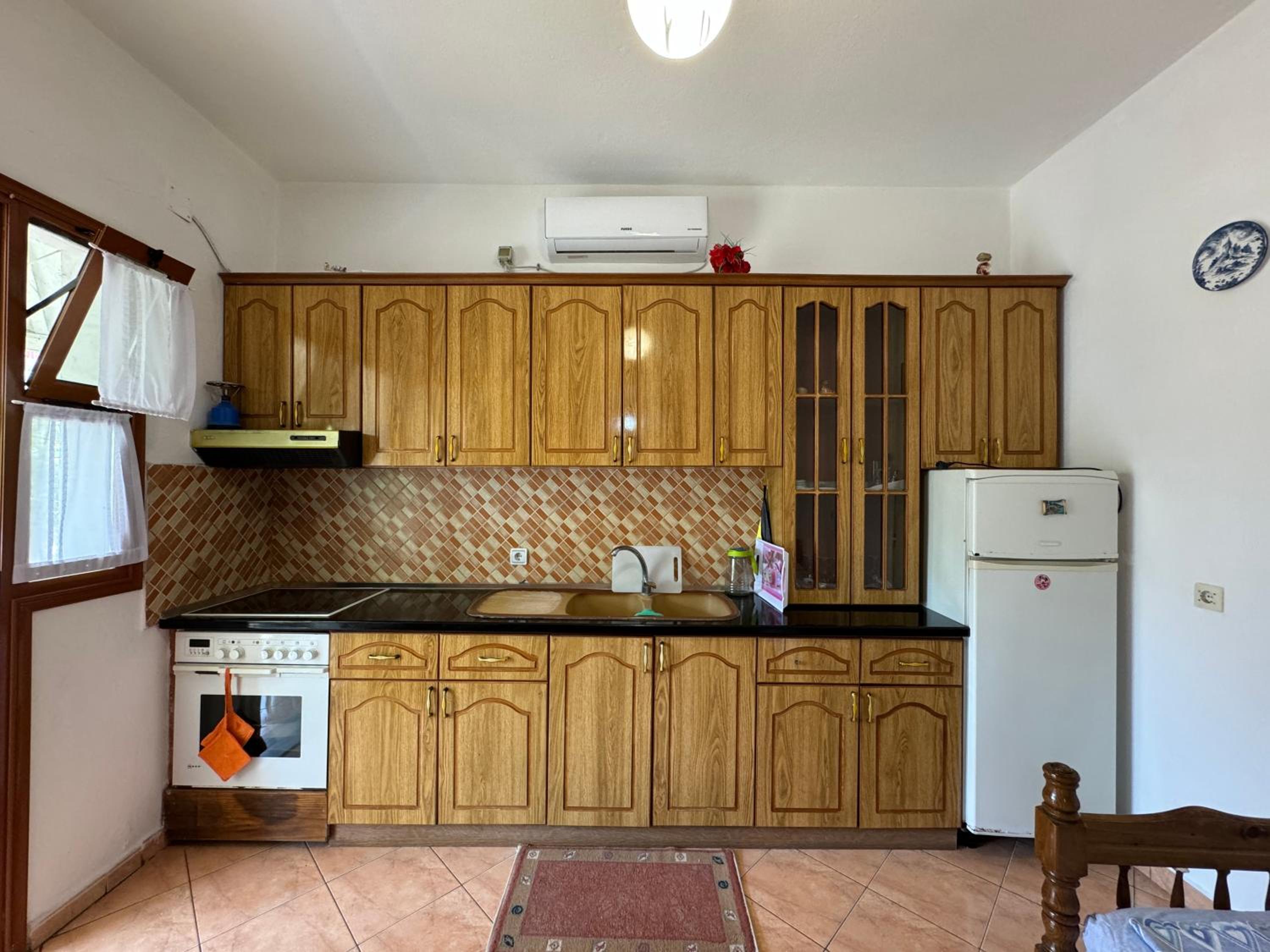 Vlora Three Houses