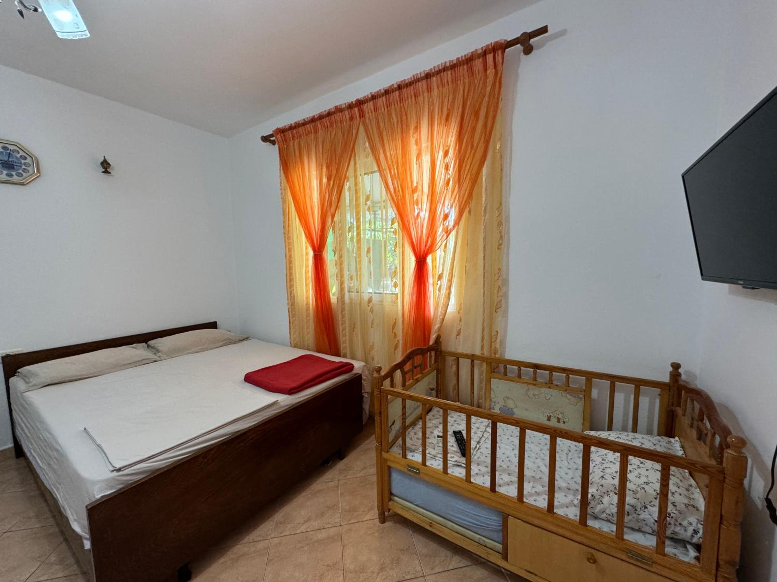 Vlora Three Houses