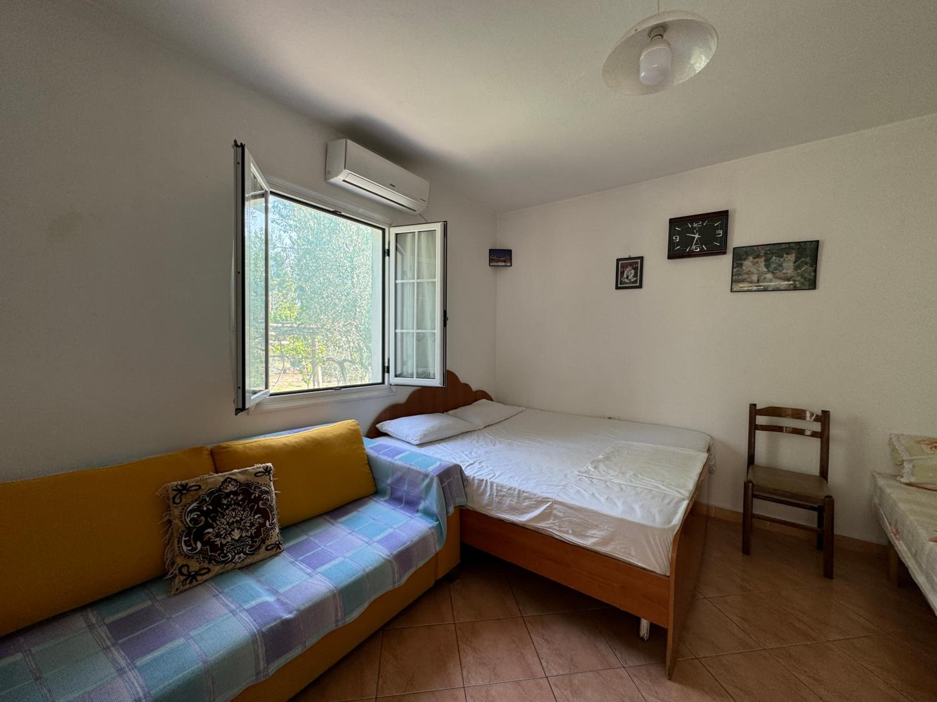 Vlora Three Houses