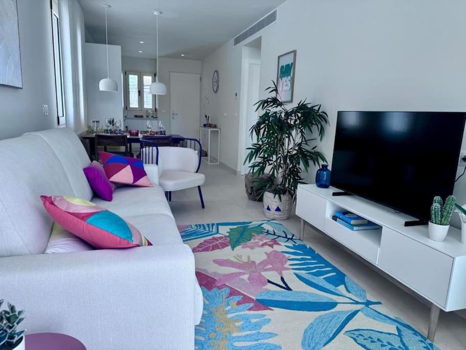 Terrasses - Beach apartment with swimming pool