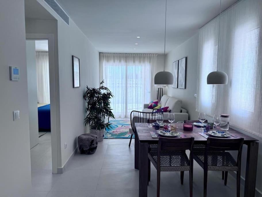 Terrasses - Beach apartment with swimming pool