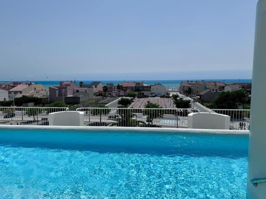 Terrasses - Beach apartment with swimming pool