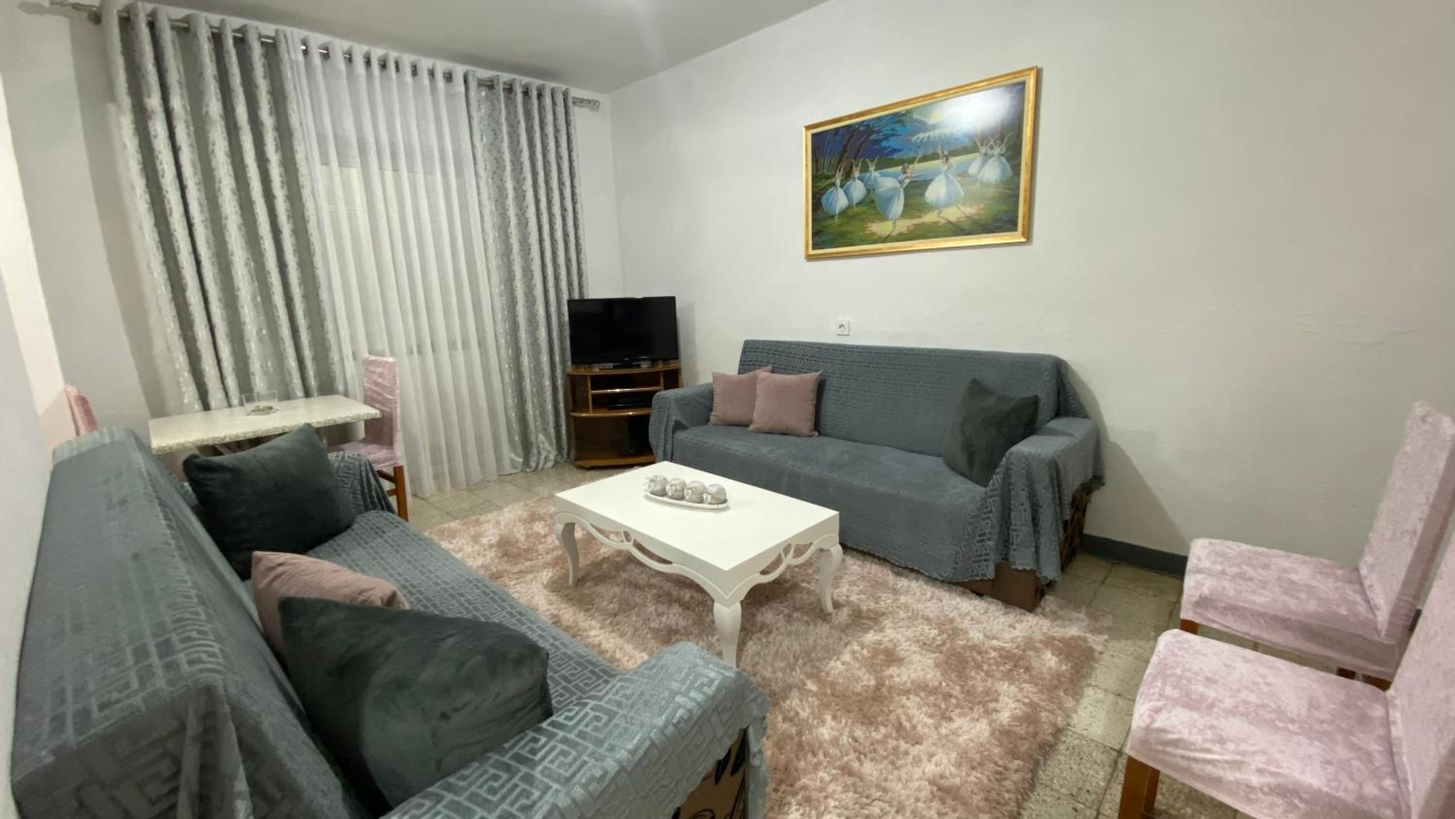 Ishmael Apartment