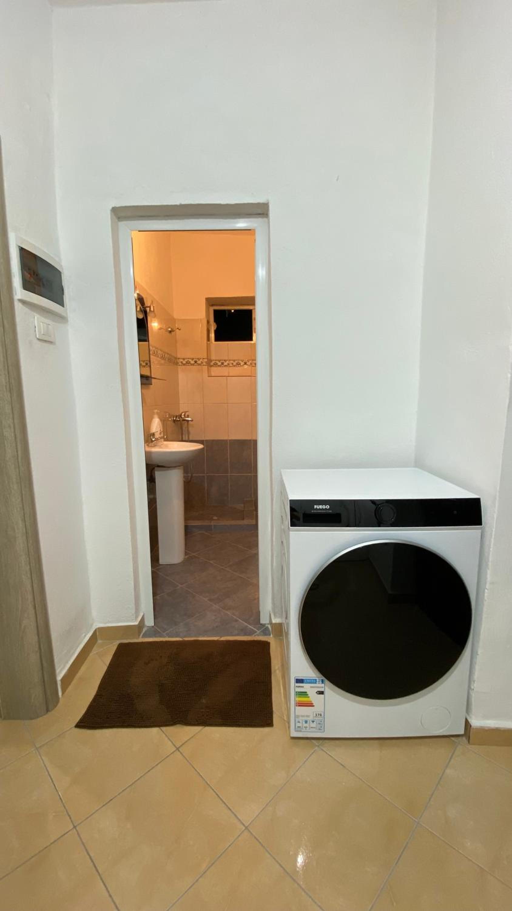 Ishmael Apartment