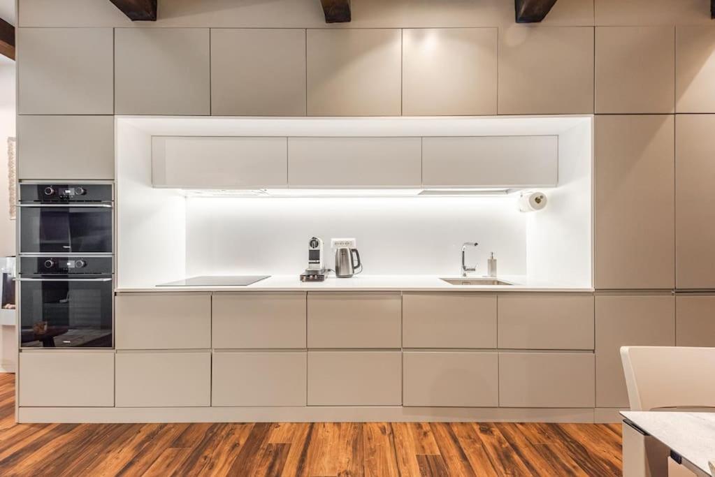 Luxury Living in Shkoder Historic Heart by Pik Host