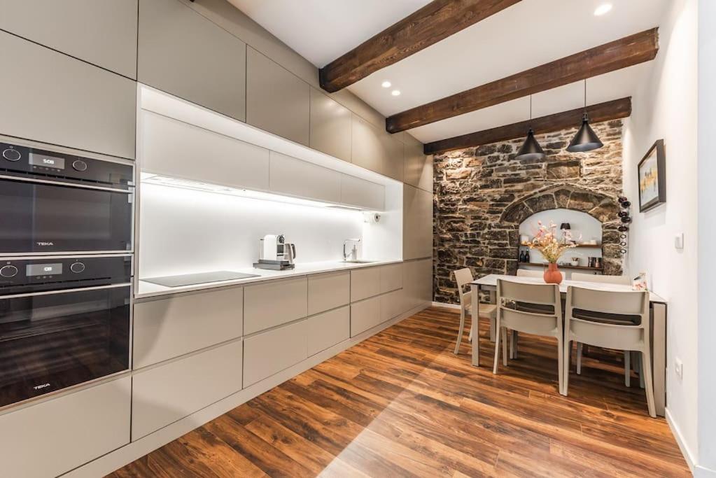 Luxury Living in Shkoder Historic Heart by Pik Host