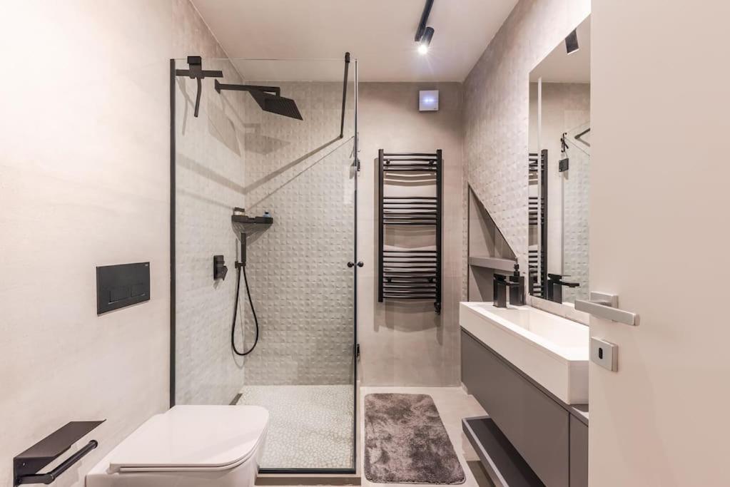 Luxury Living in Shkoder Historic Heart by Pik Host