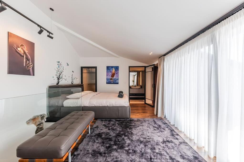 Luxury Living in Shkoder Historic Heart by Pik Host