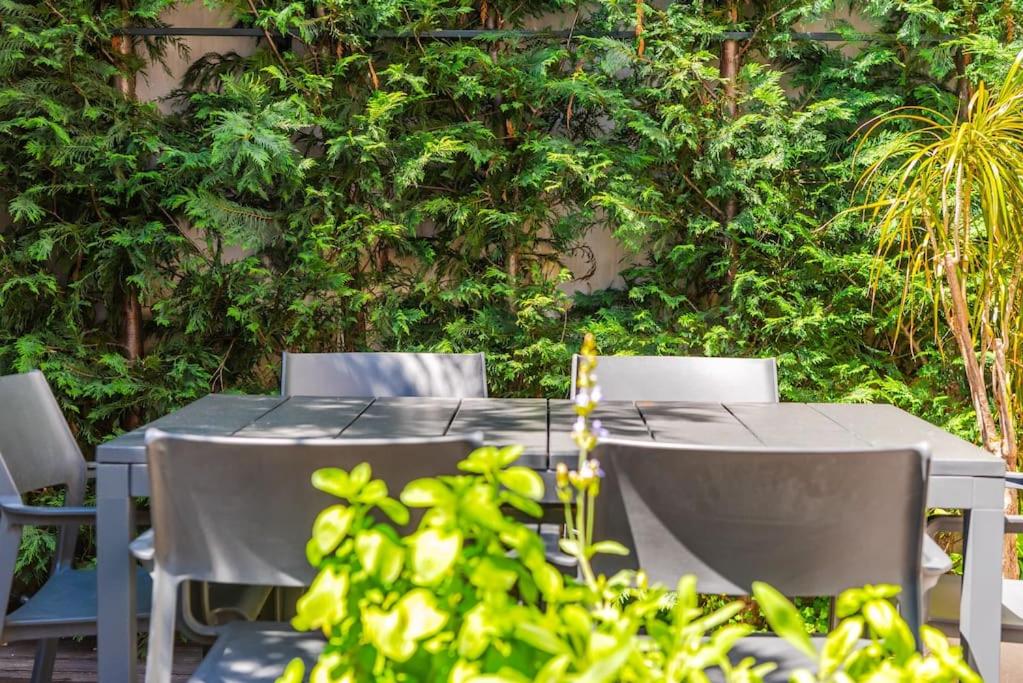 Luxury Living in Shkoder Historic Heart by Pik Host
