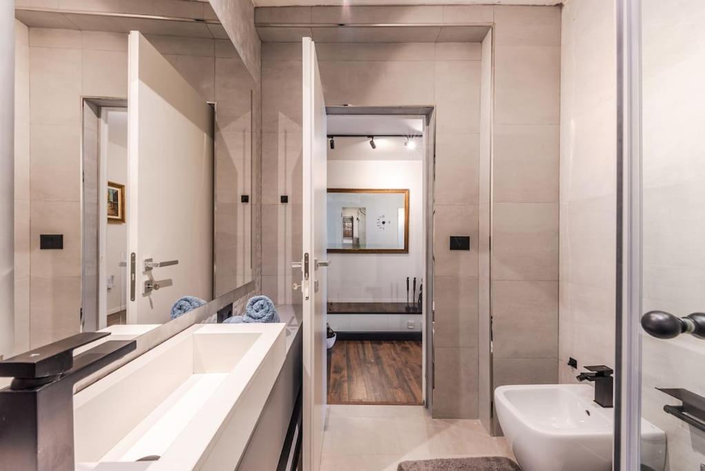 Luxury Living in Shkoder Historic Heart by Pik Host