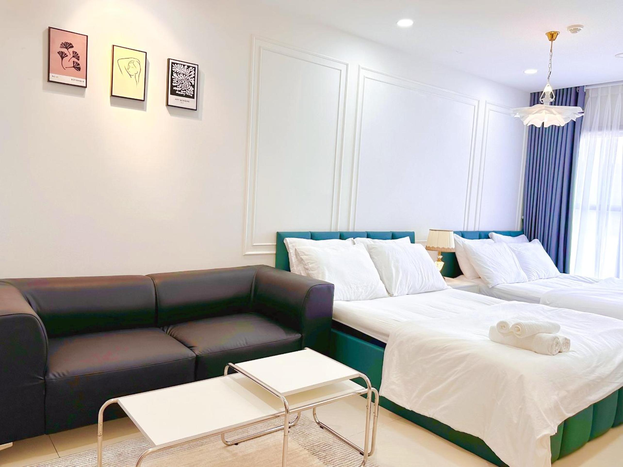 Pi APARTMENT - 2 Double Beds Aparment at Saigon Center