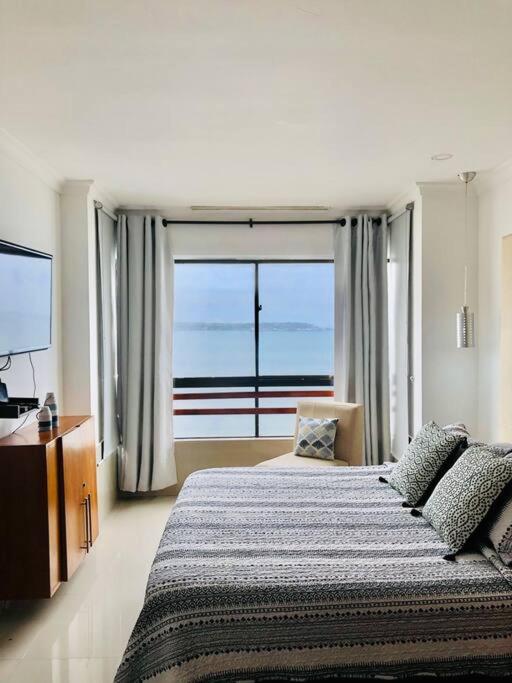Modern Apartment in Laguito