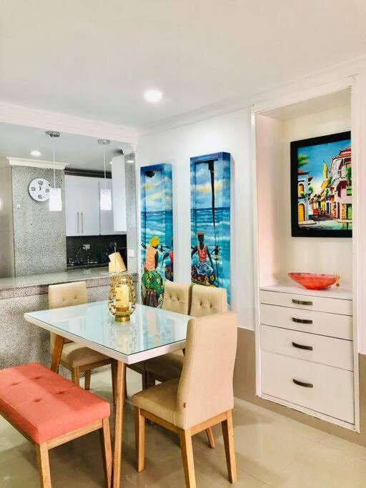 Modern Apartment in Laguito