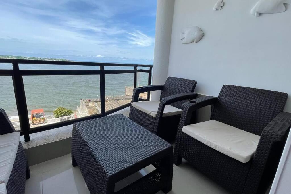 Modern Apartment in Laguito