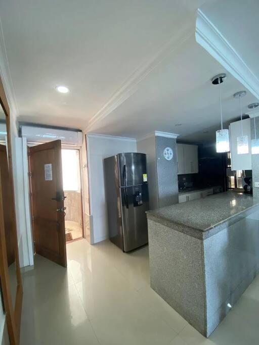 Modern Apartment in Laguito