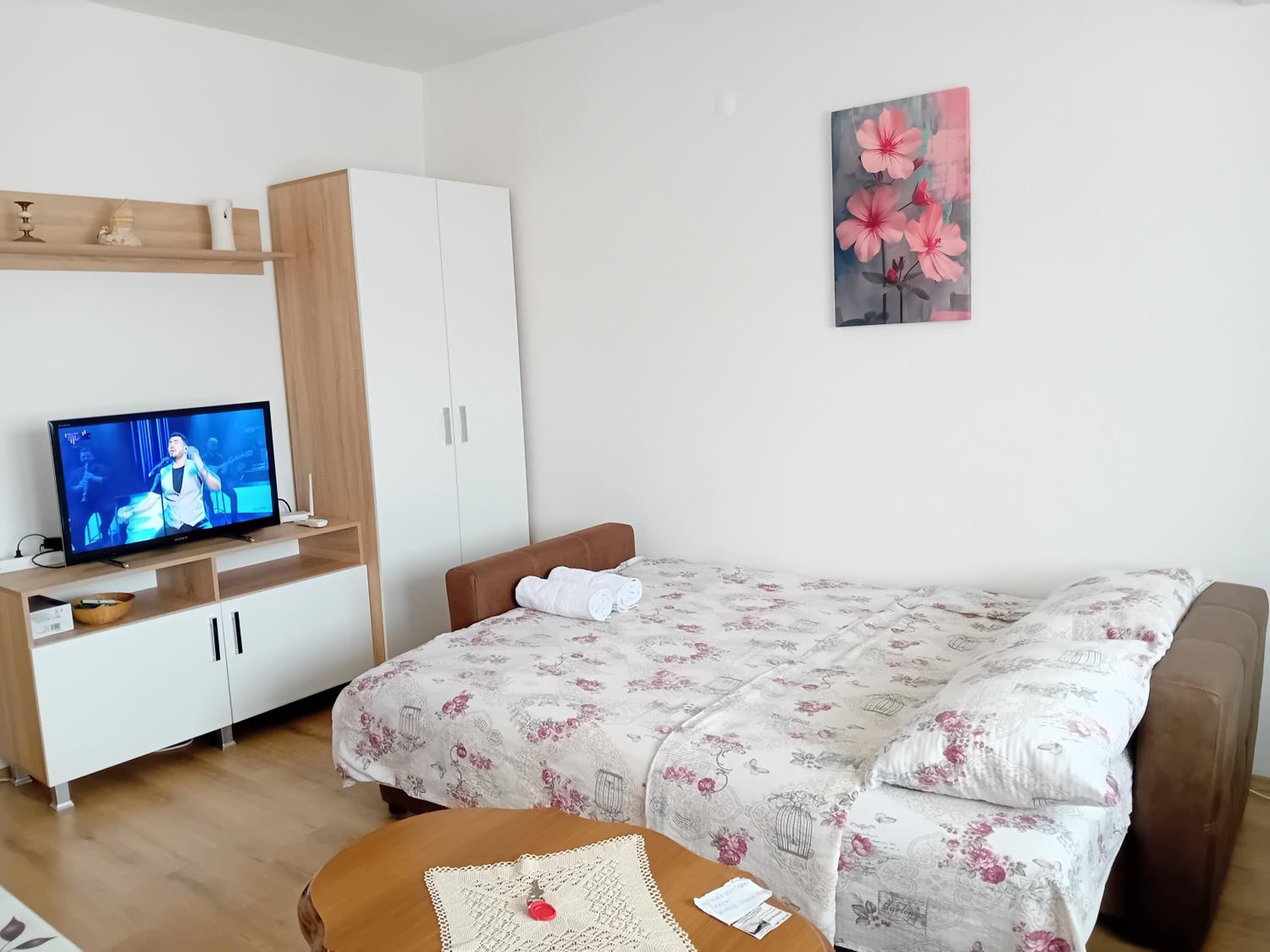 Apartment Charm