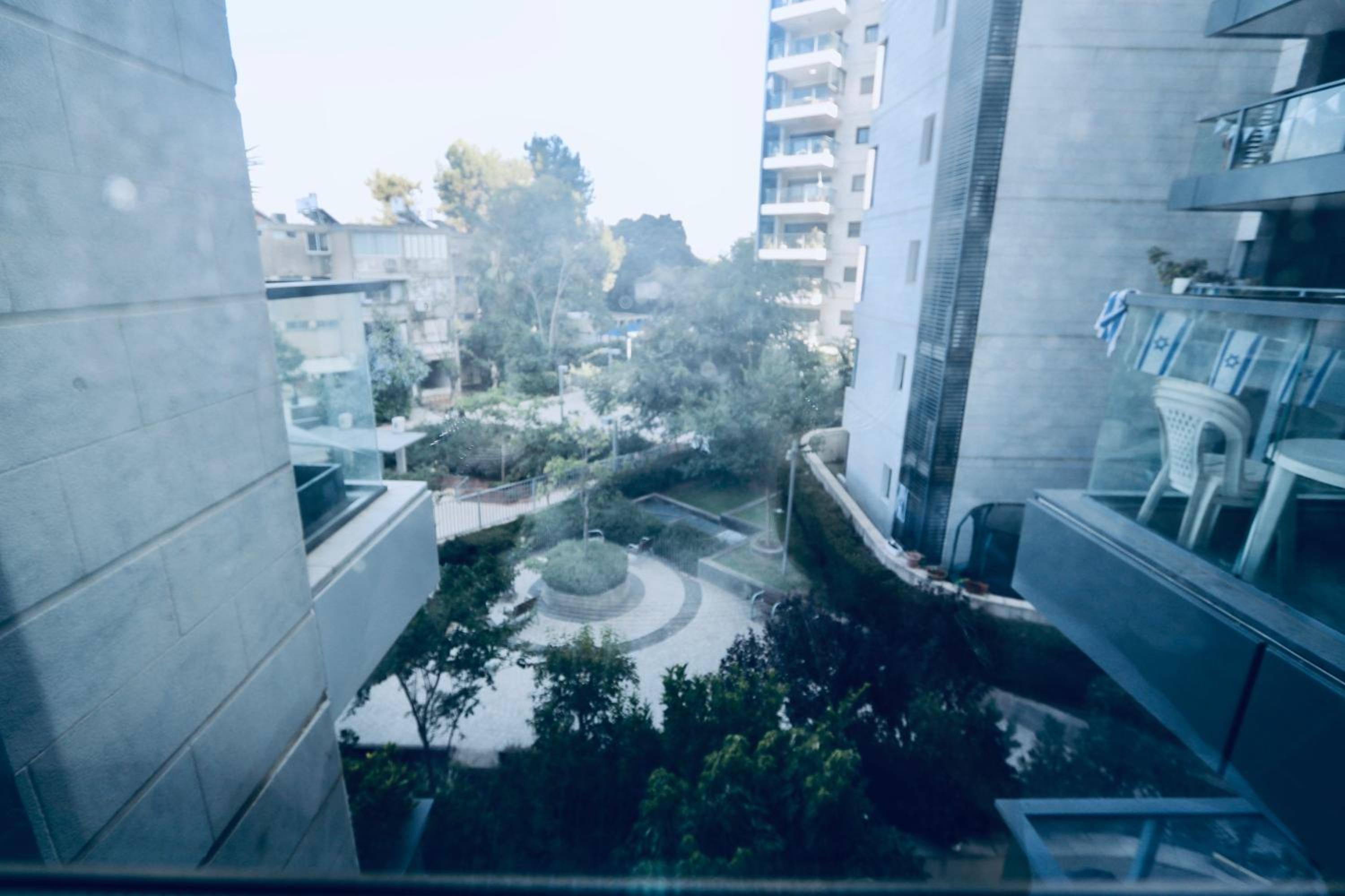 Assuta studio view 5