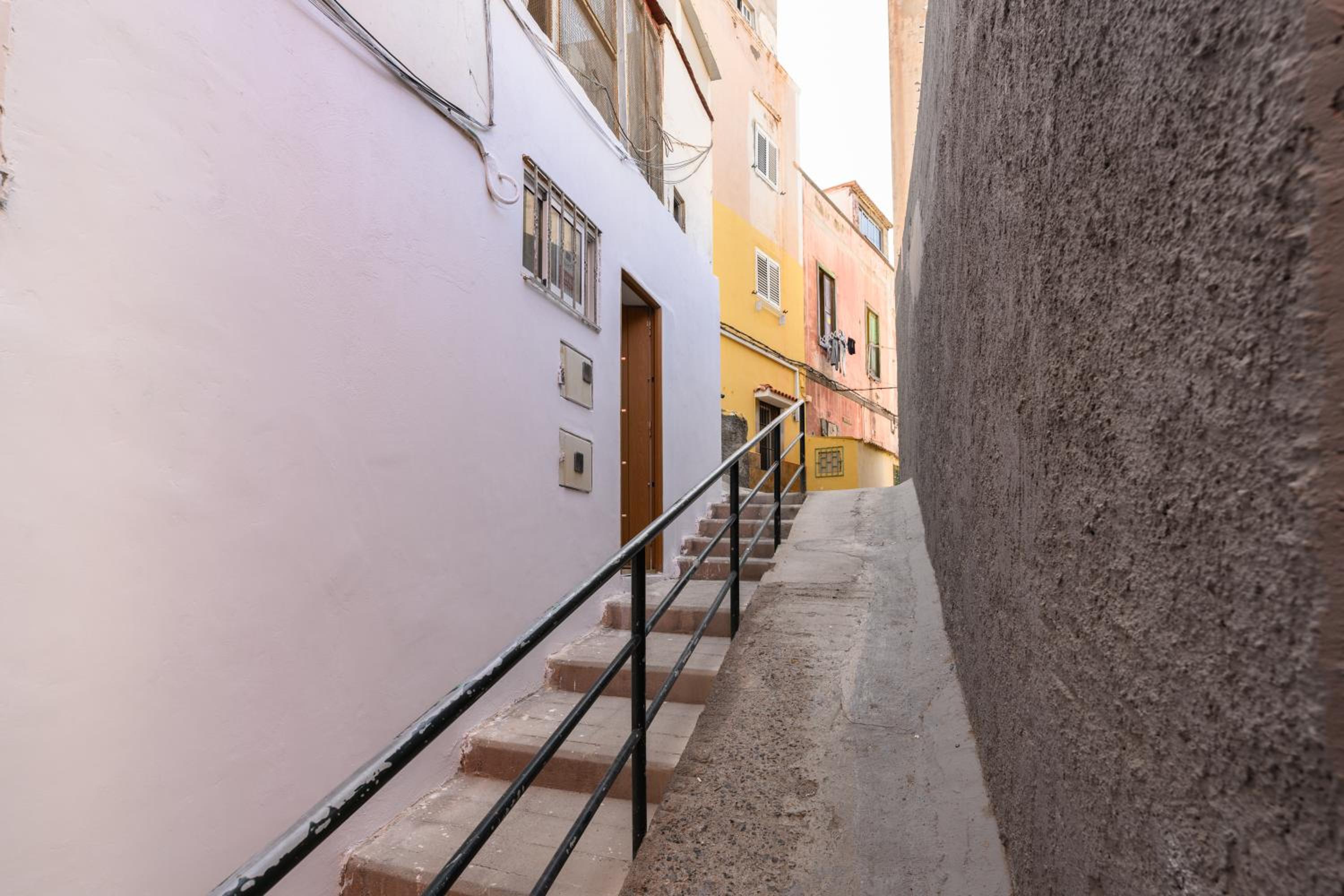 Charming studio in old town Triana San Telmo view 5