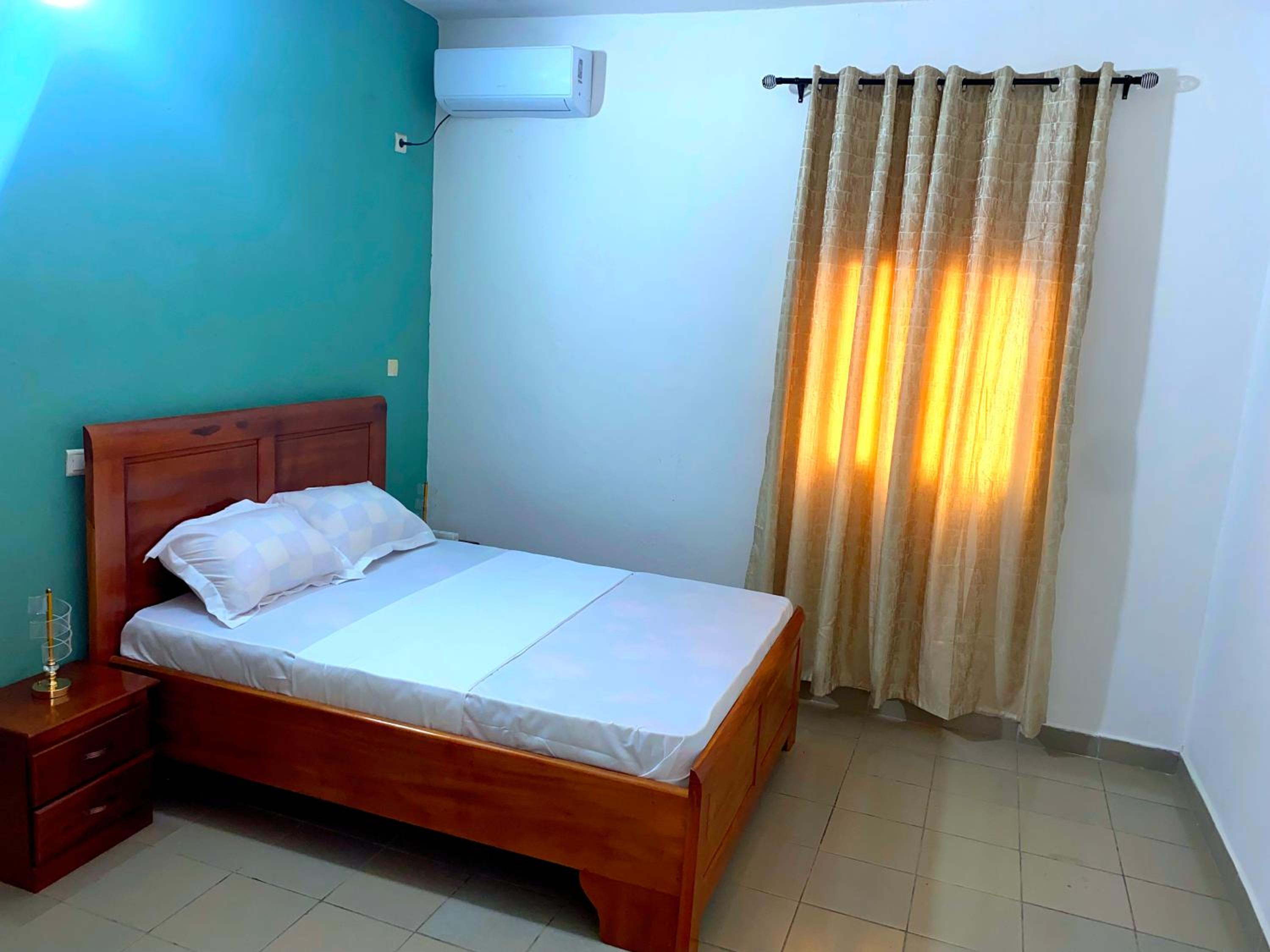 Suite Premium à Makepe, Groupe électrogène, Wifi, Climatisée, Secure