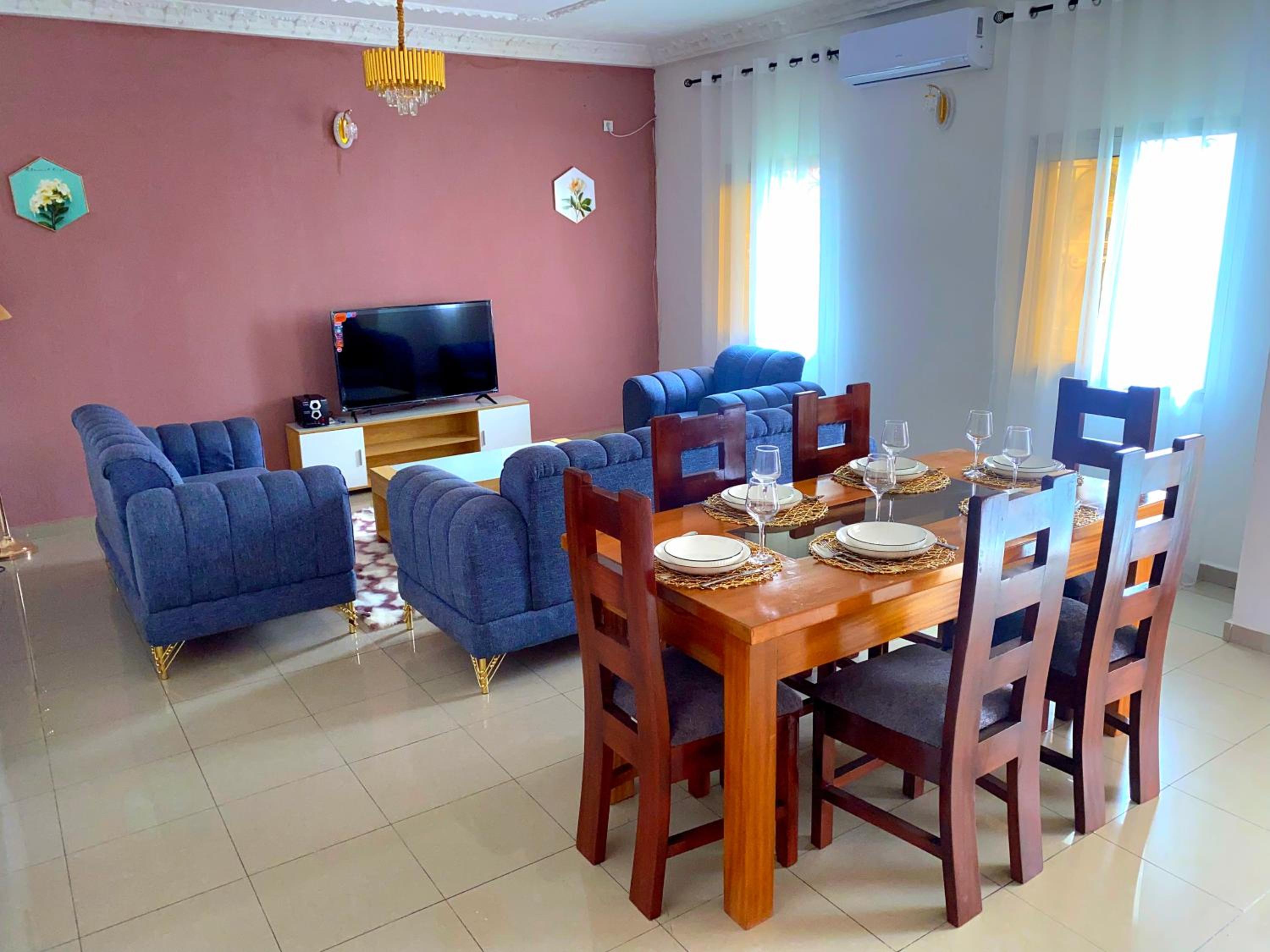 Suite Premium à Makepe, Groupe électrogène, Wifi, Climatisée, Secure