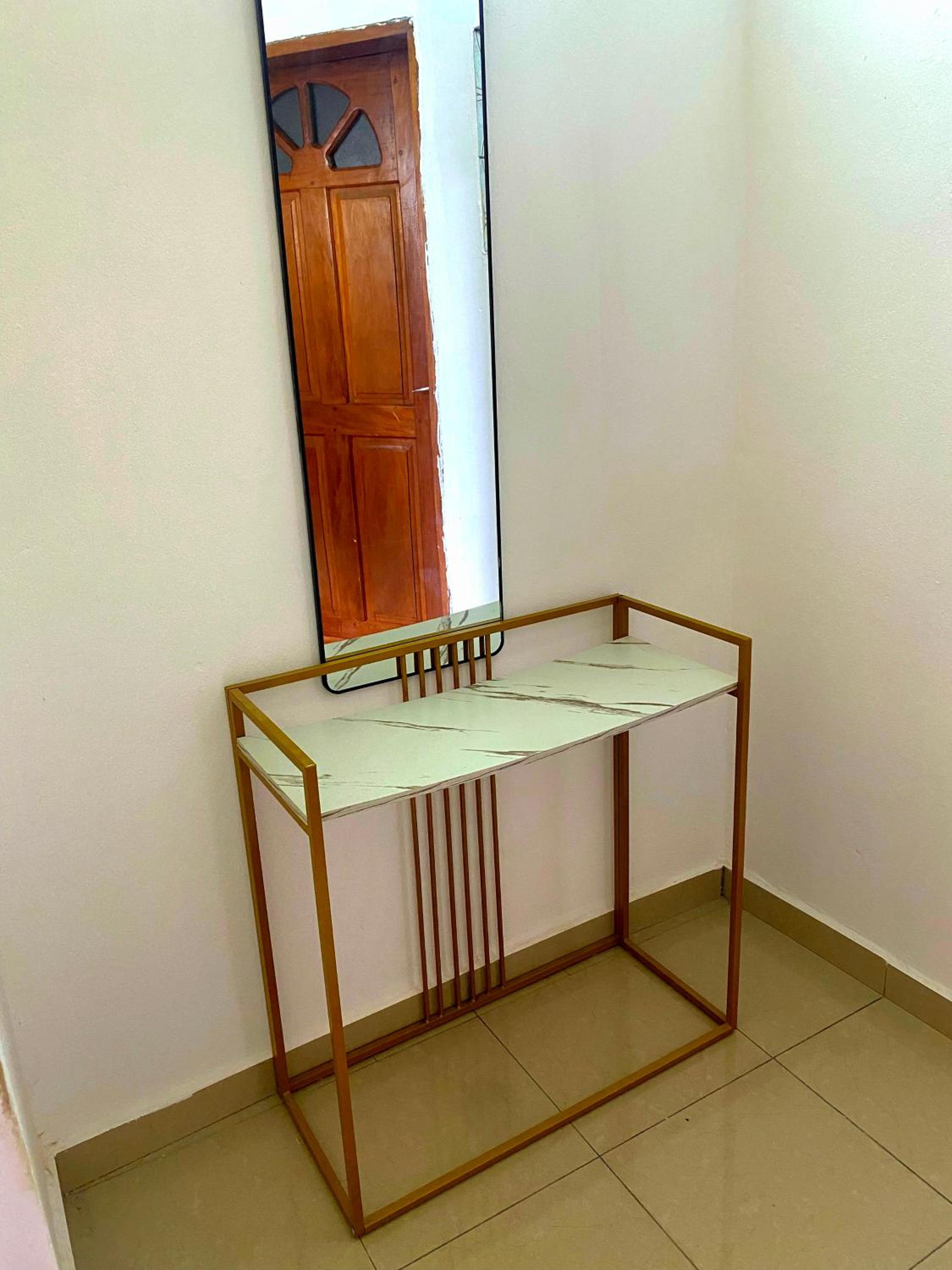 Suite Premium à Makepe, Groupe électrogène, Wifi, Climatisée, Secure