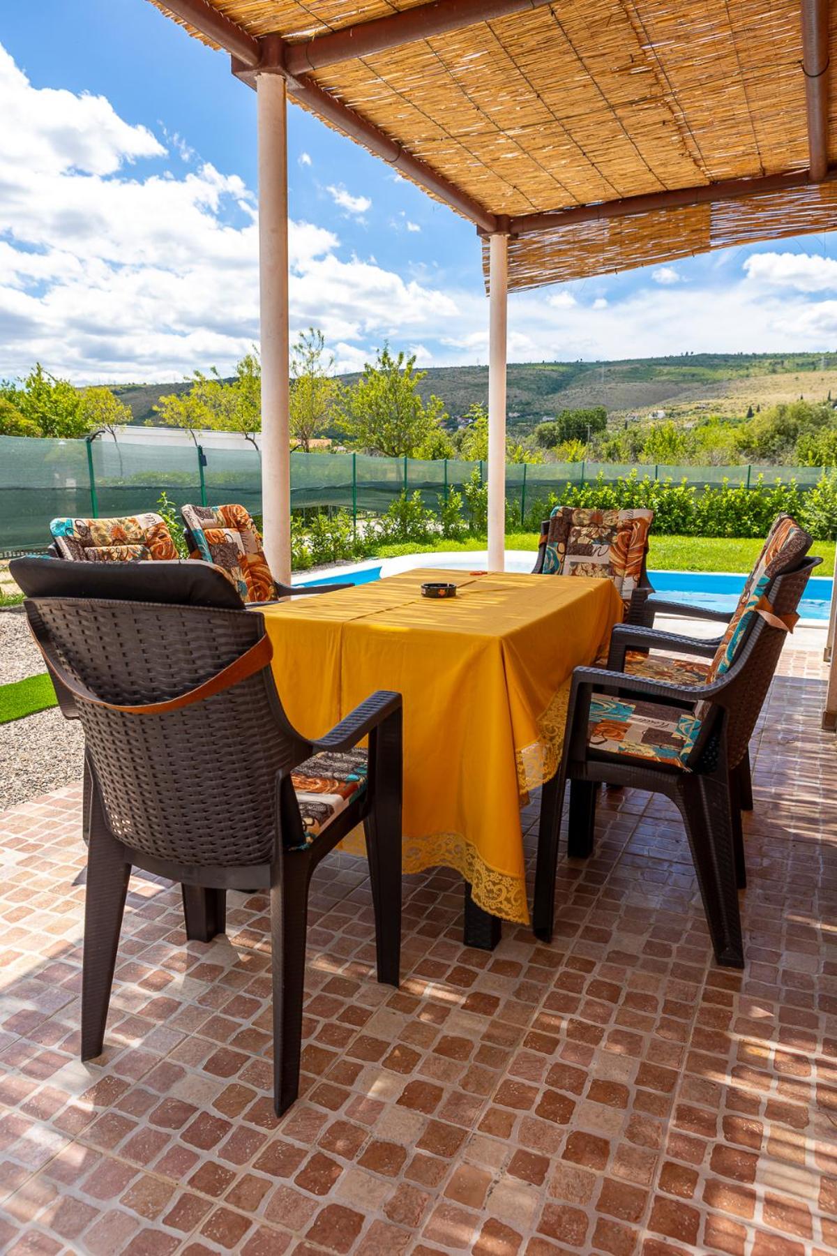 Villa Orange House