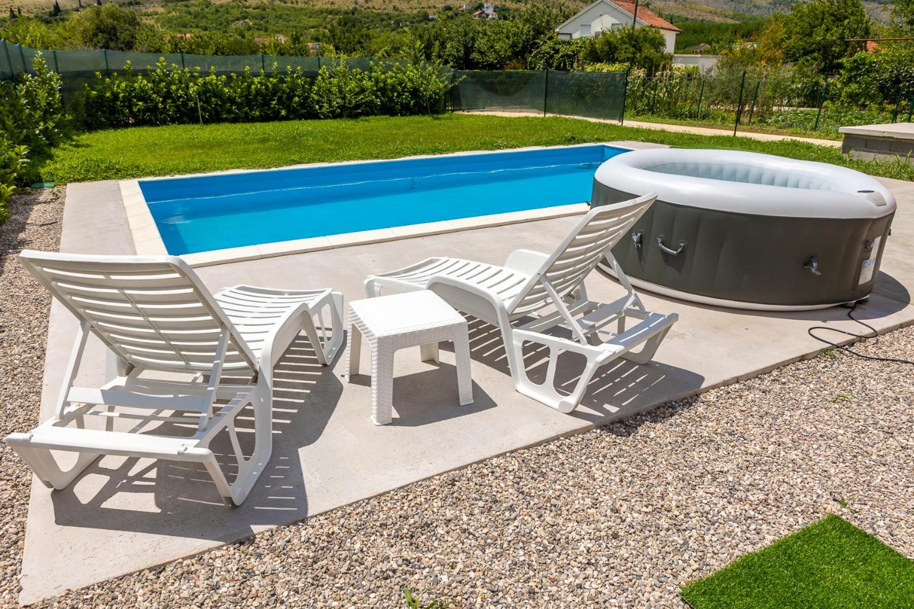Villa Orange House