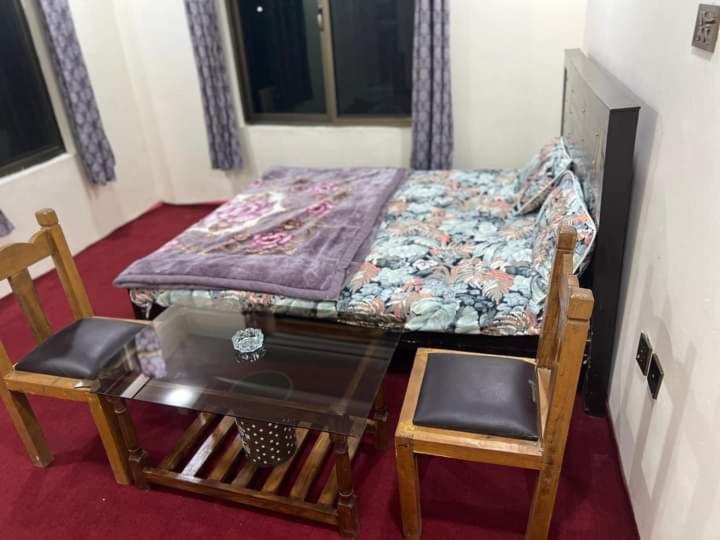 Jashing midway Guest house and restaurant view 2