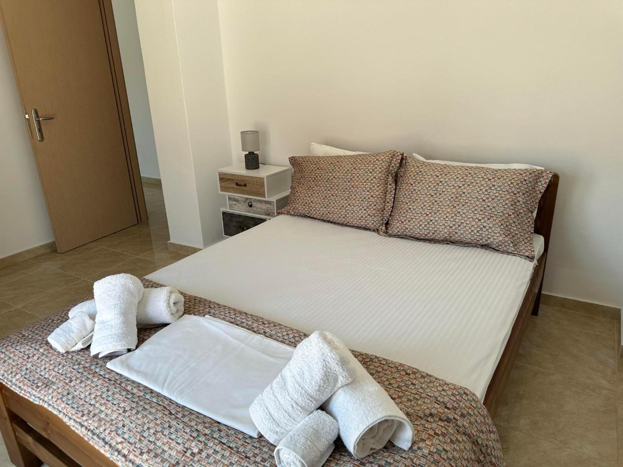 Marathon Apartment photo 2