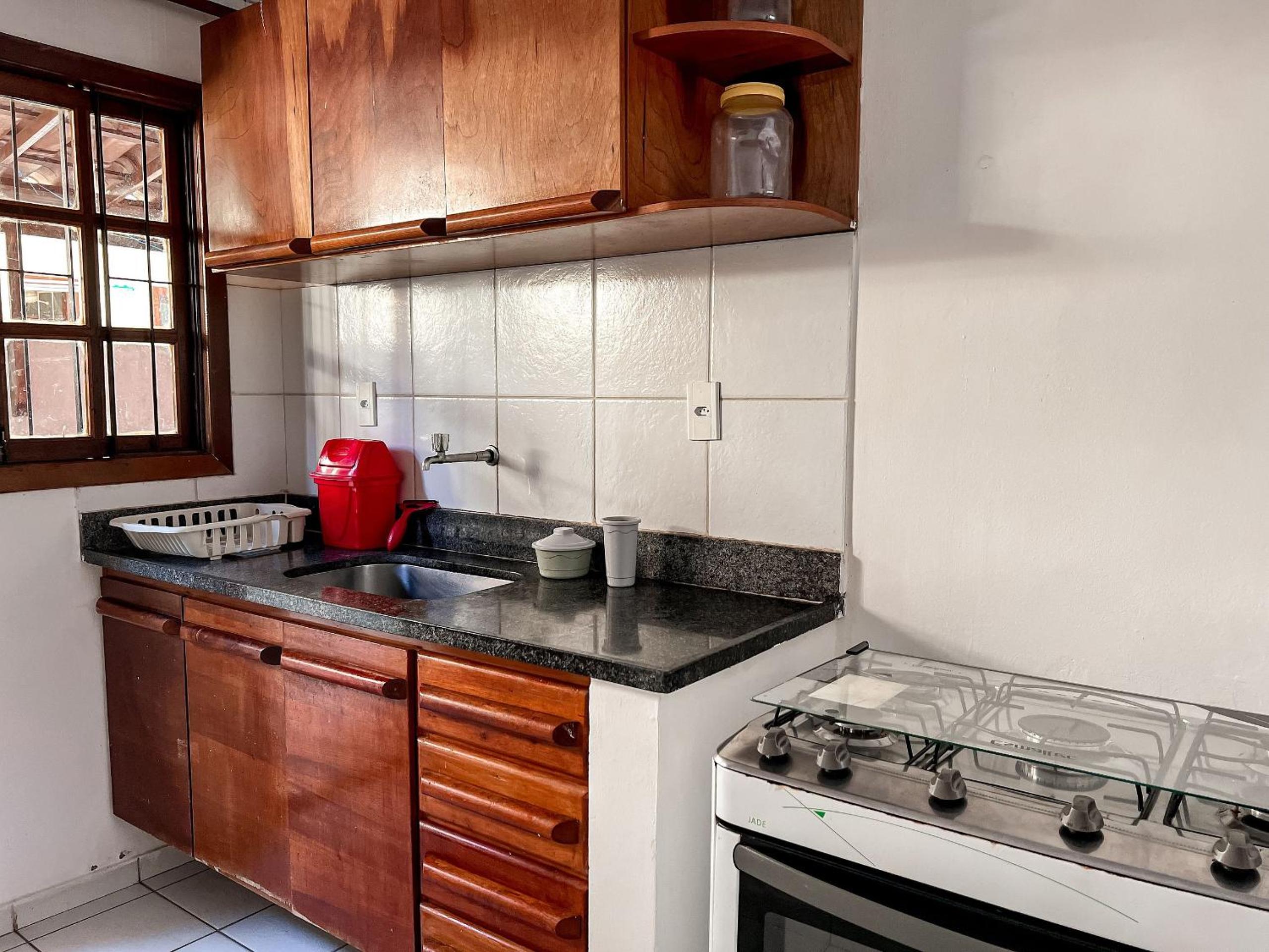 Casas com 2 ou 3 suítes (todas com ar split), com internet privativa 300MBPSno Residencial Nazareth, localizado a aproximadamente 80m da praia de Taperapuã