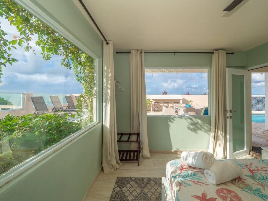 Casa del Mar - Large Ocean Front Home on Sandy Beach With Pool view 4