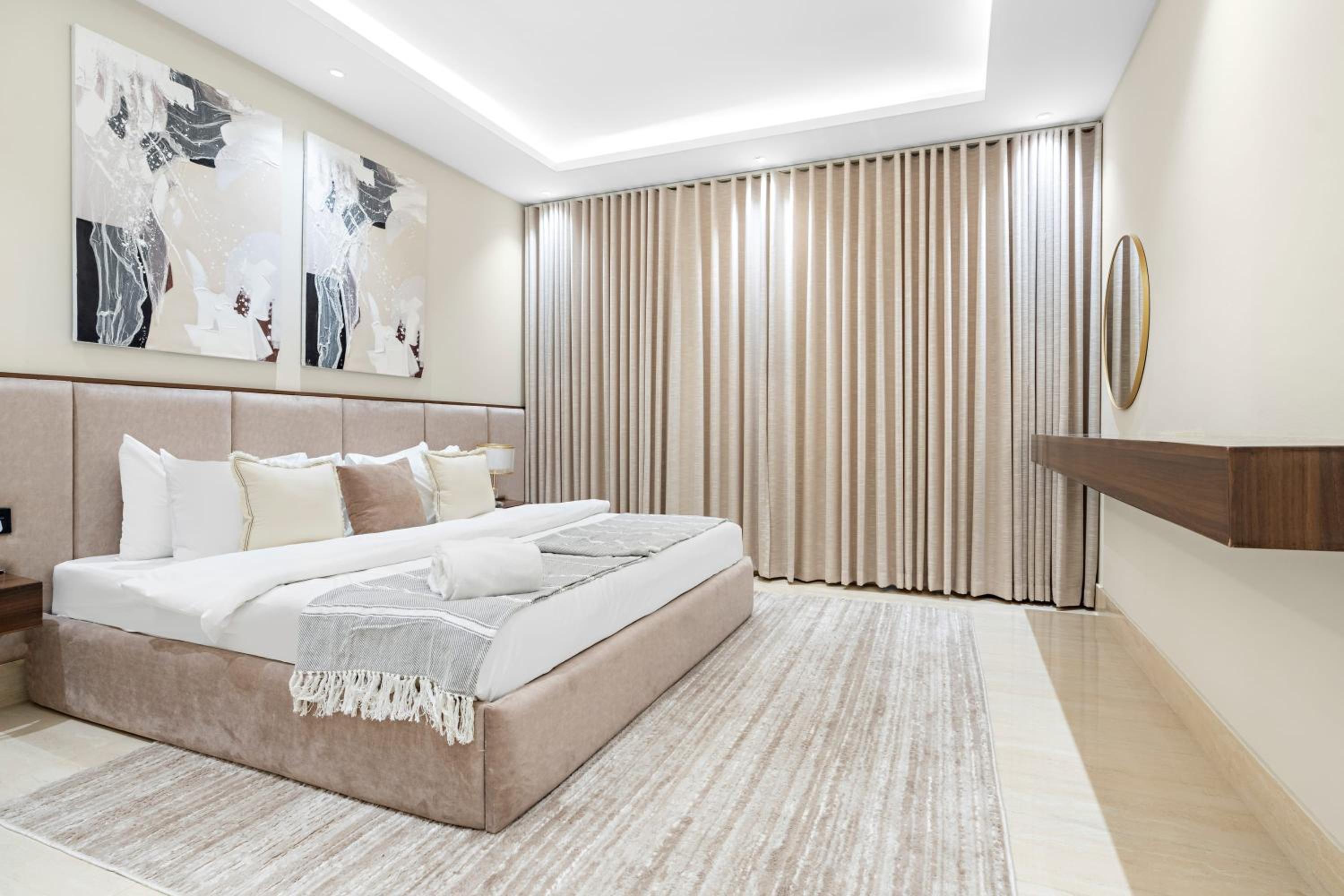 Silkhaus New & Ultra Luxury 2BDR in Al Malqa