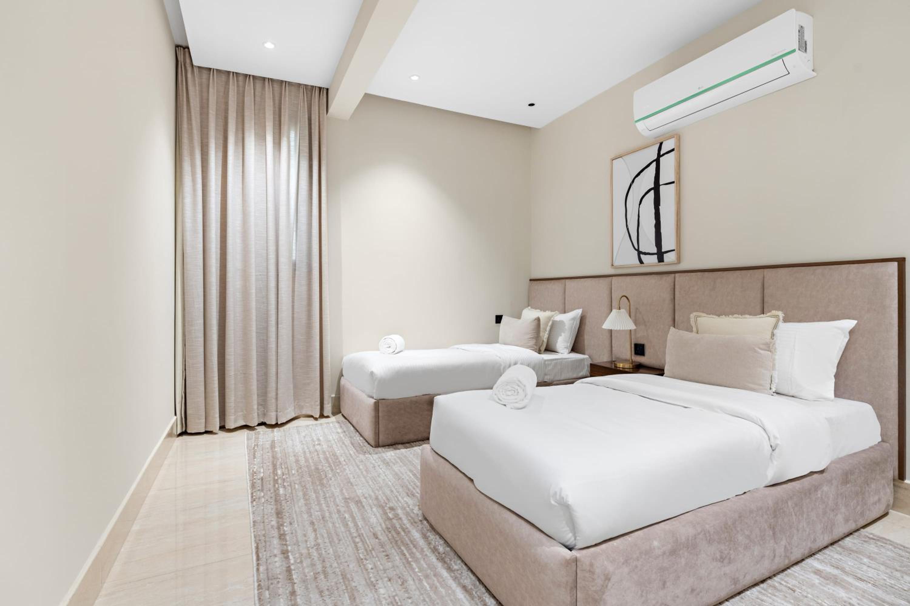 Silkhaus New & Ultra Luxury 2BDR in Al Malqa