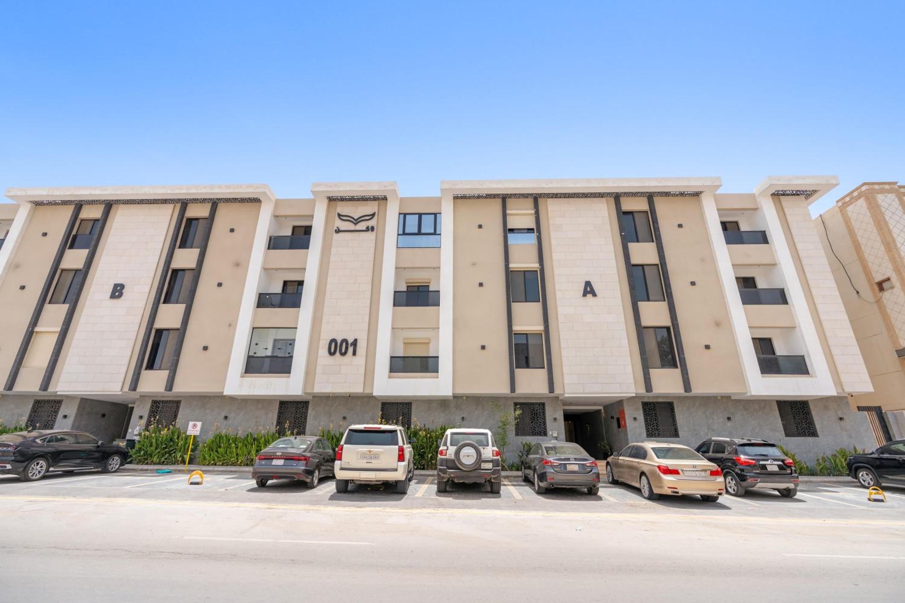 Silkhaus New & Ultra Luxury 2BDR in Al Malqa