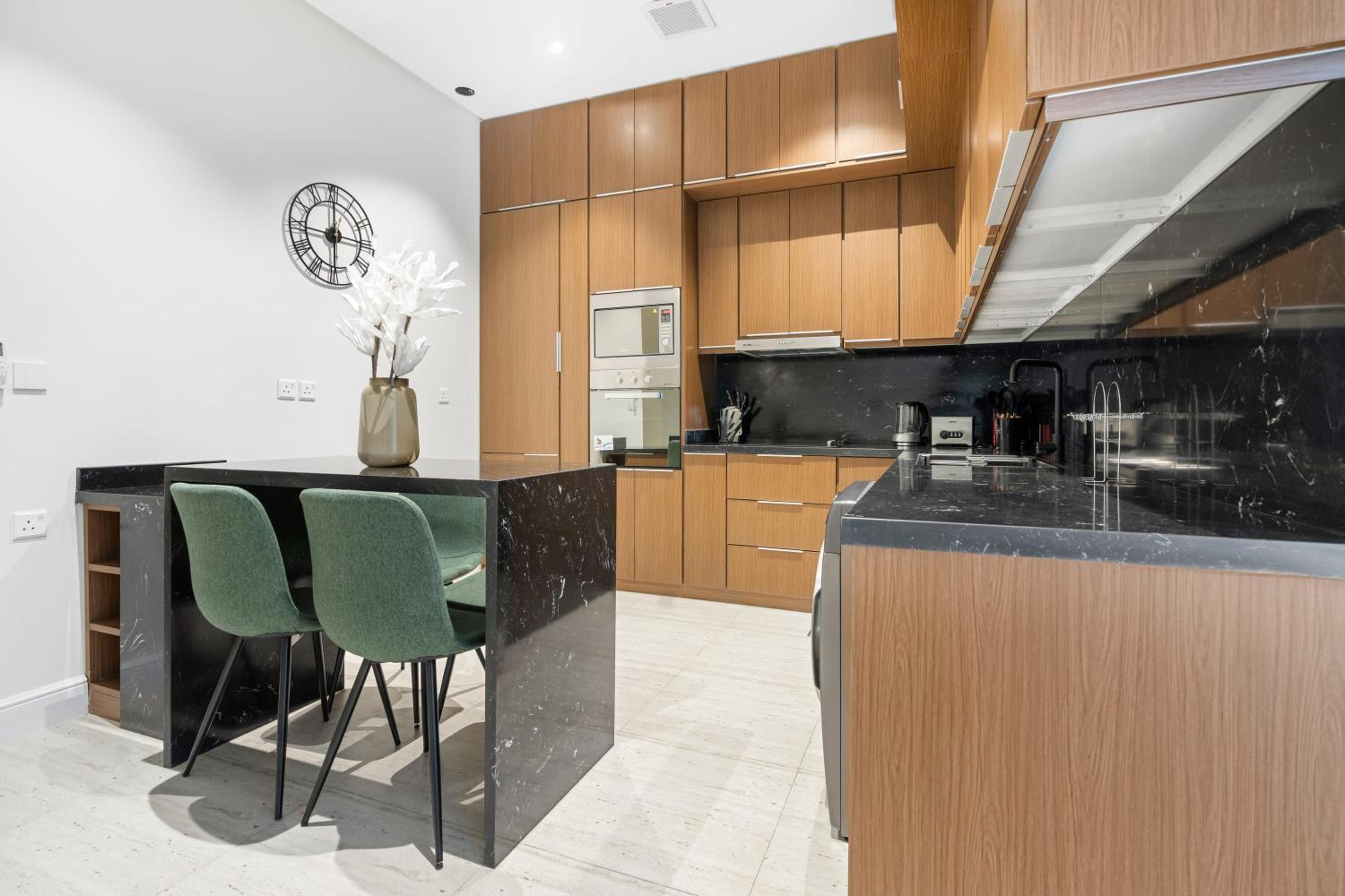 Silkhaus New & Luxurious 2BDR in Al Malqa