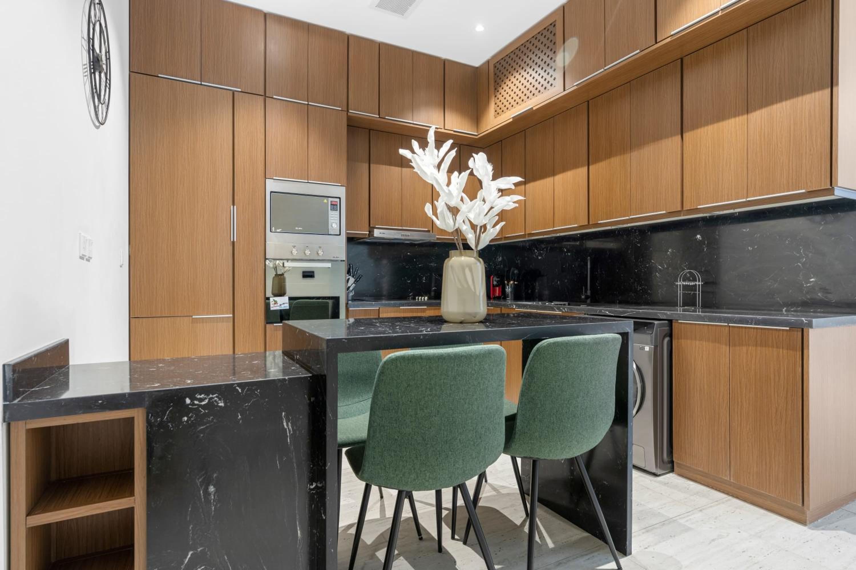 Silkhaus New & Luxurious 2BDR in Al Malqa