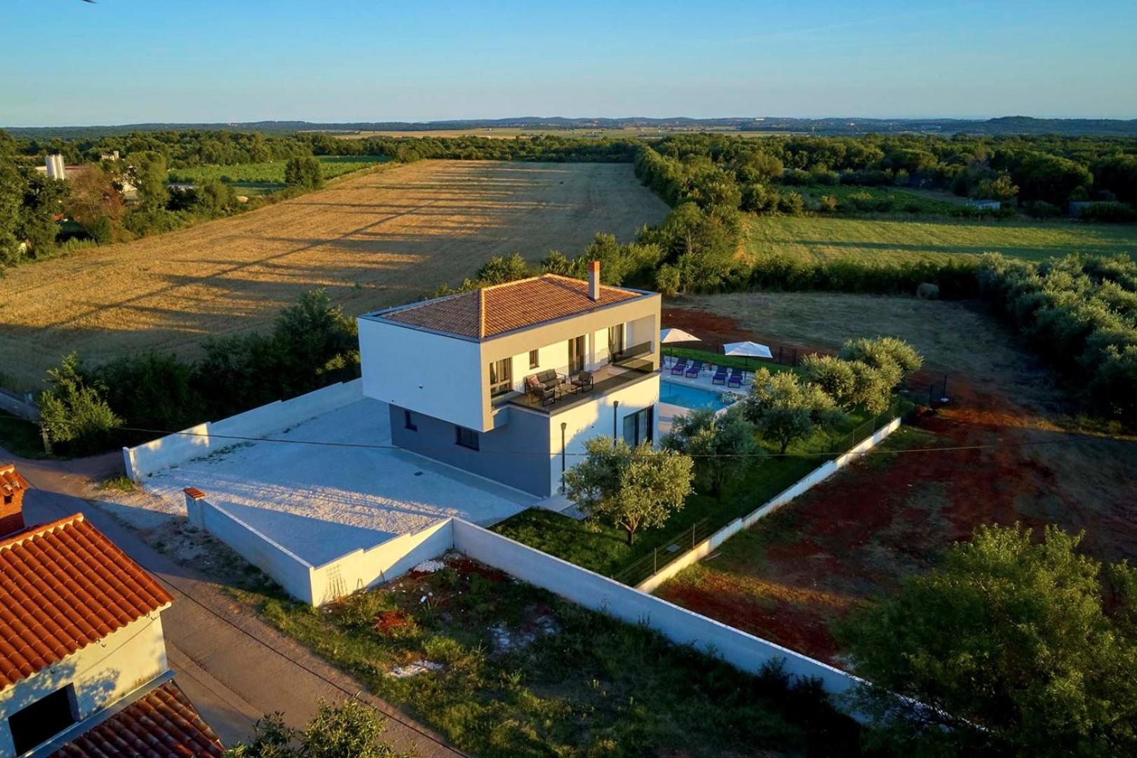 Vila Elena