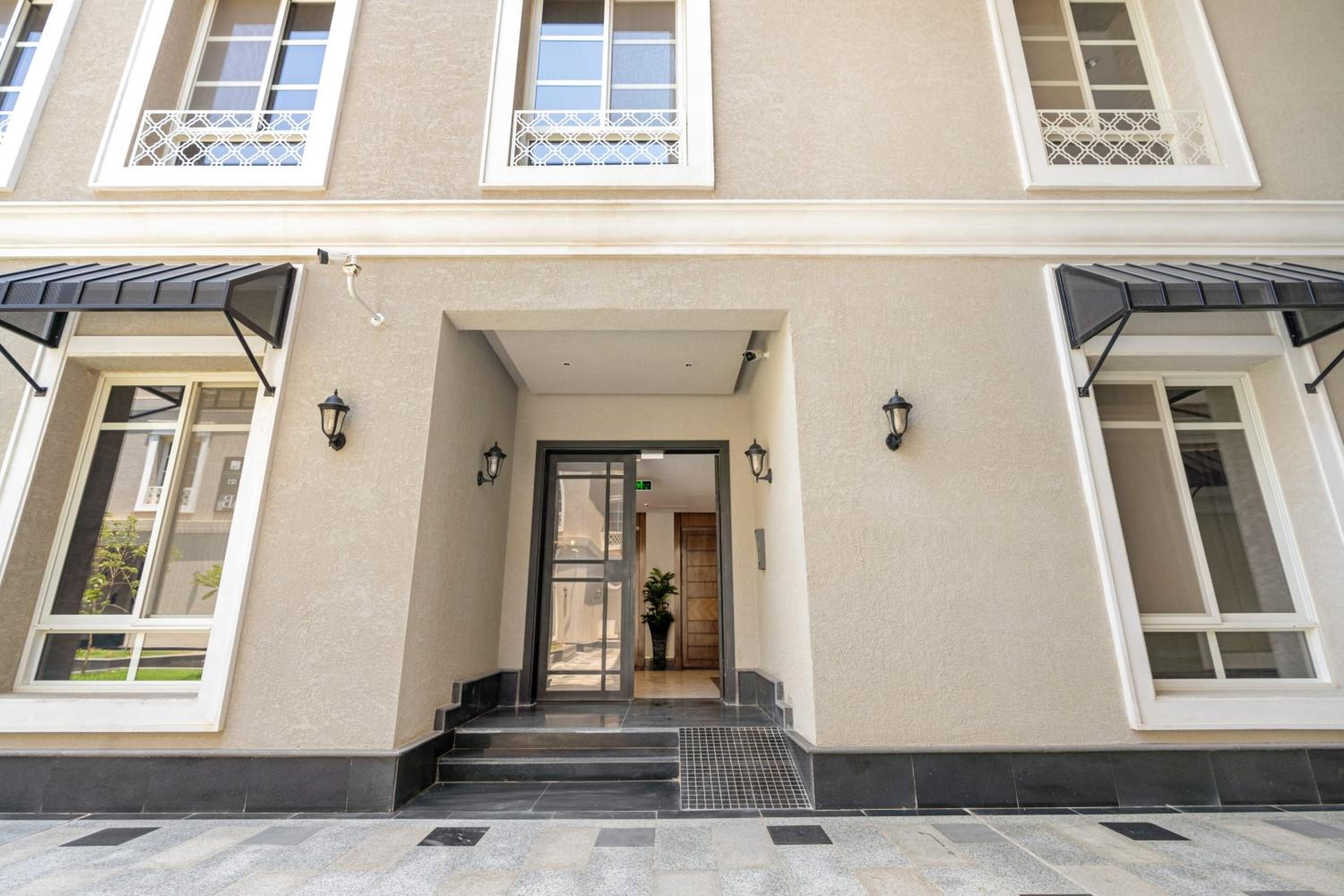 Silkhaus New & Luxurious 2BDR in Al Malqa