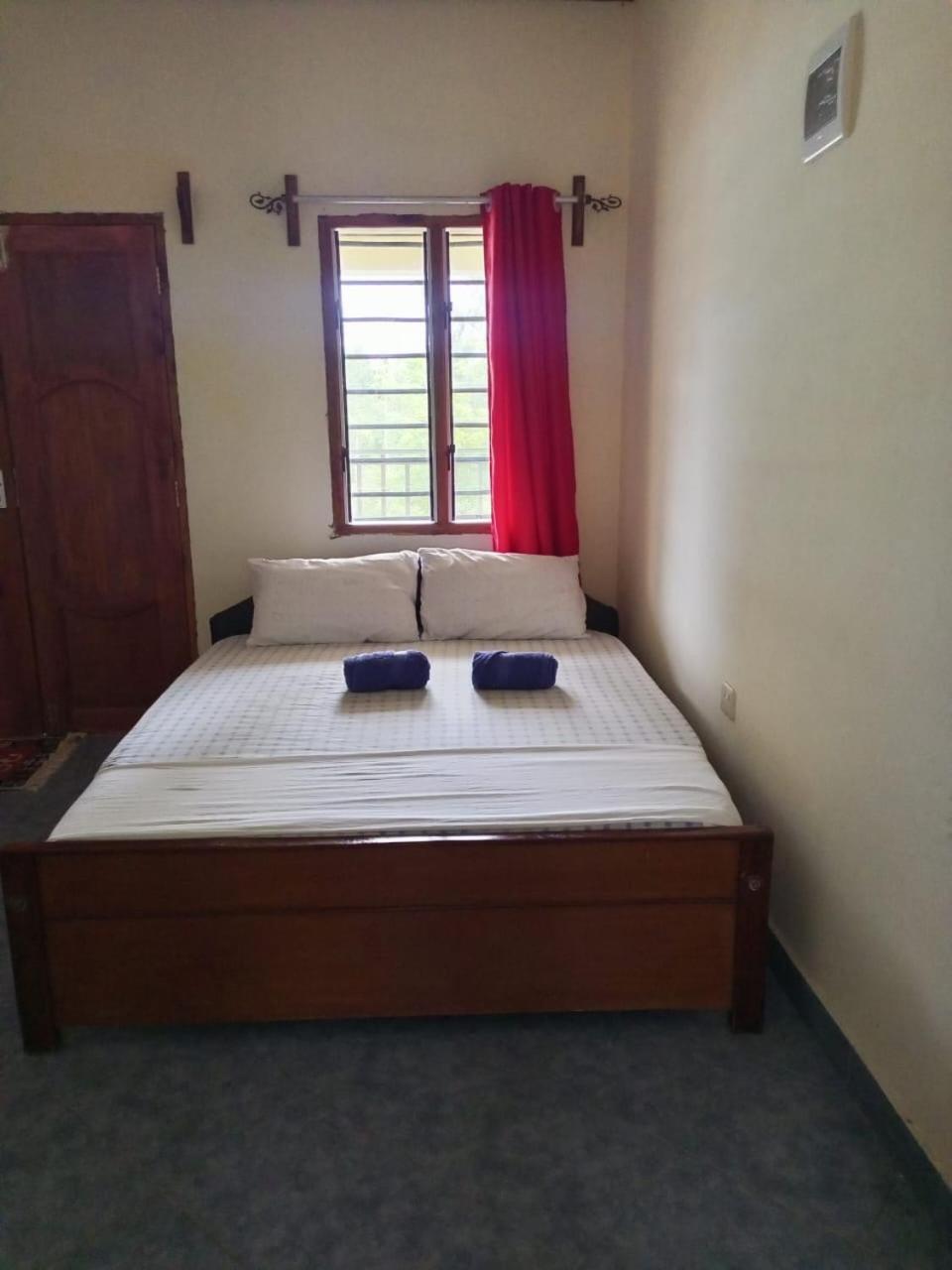 Ruby villa