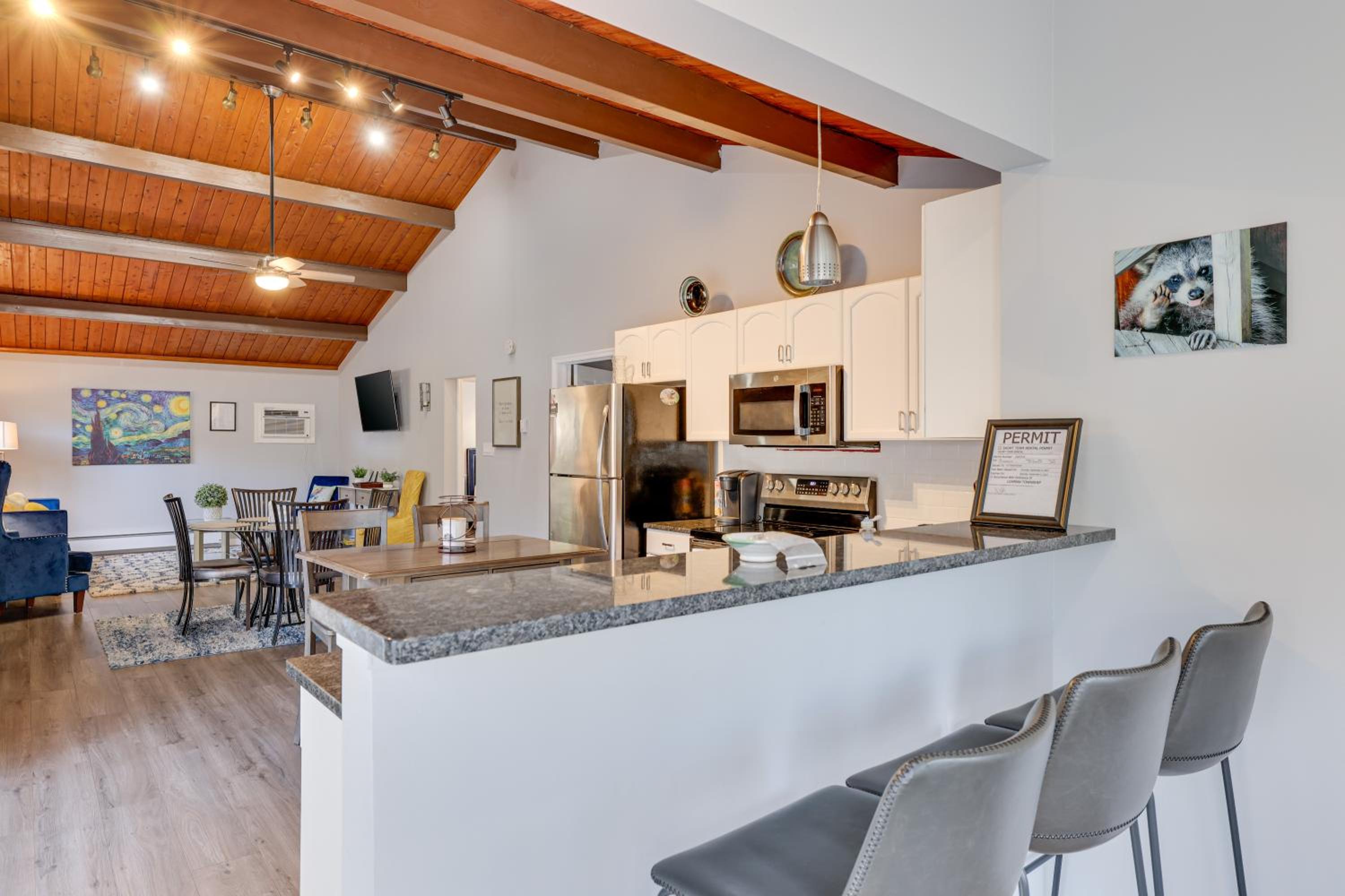 Van Gogh themed home-All Community Amenities Included! - Property Image 35