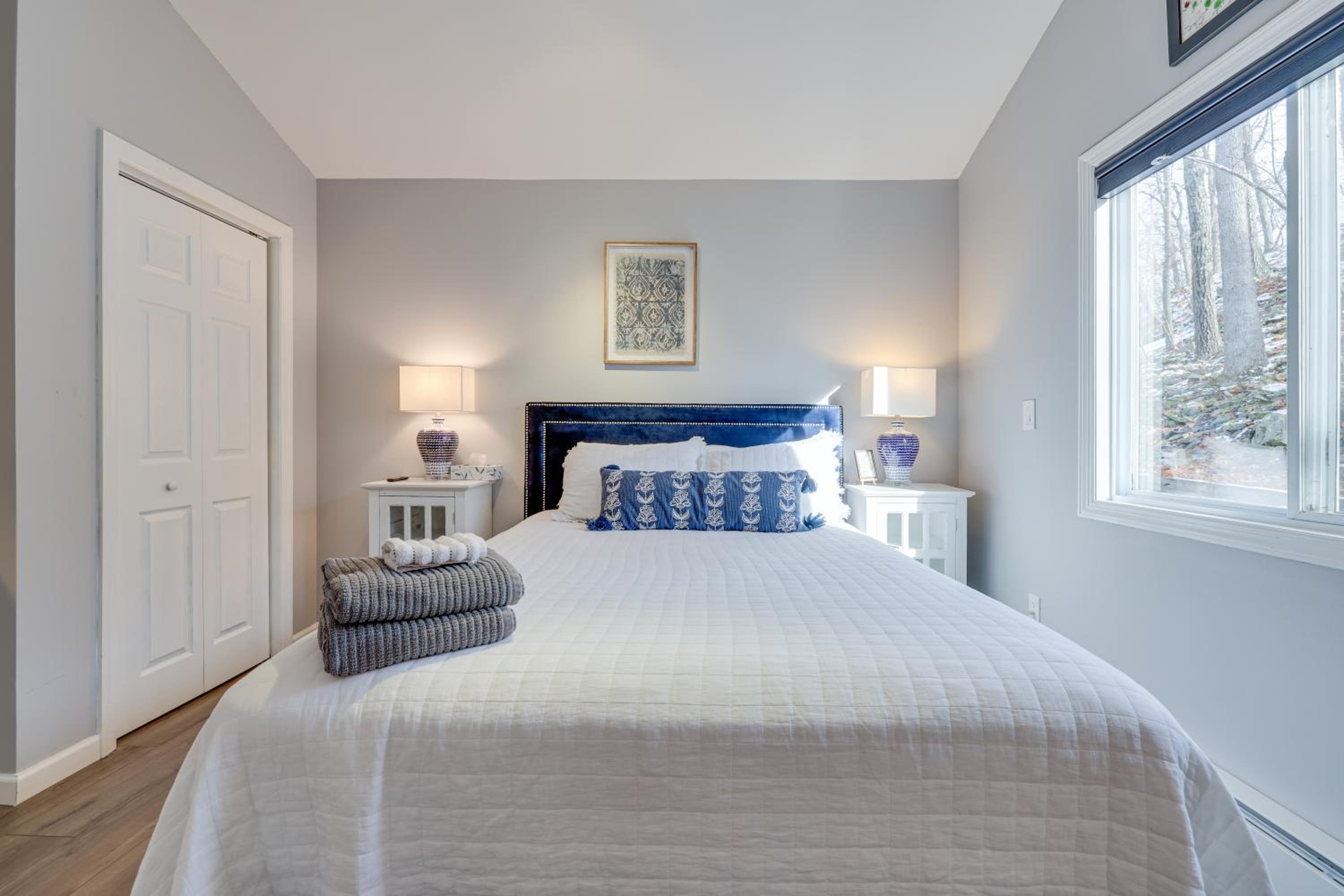 Van Gogh themed home-All Community Amenities Included! - Property Image 46