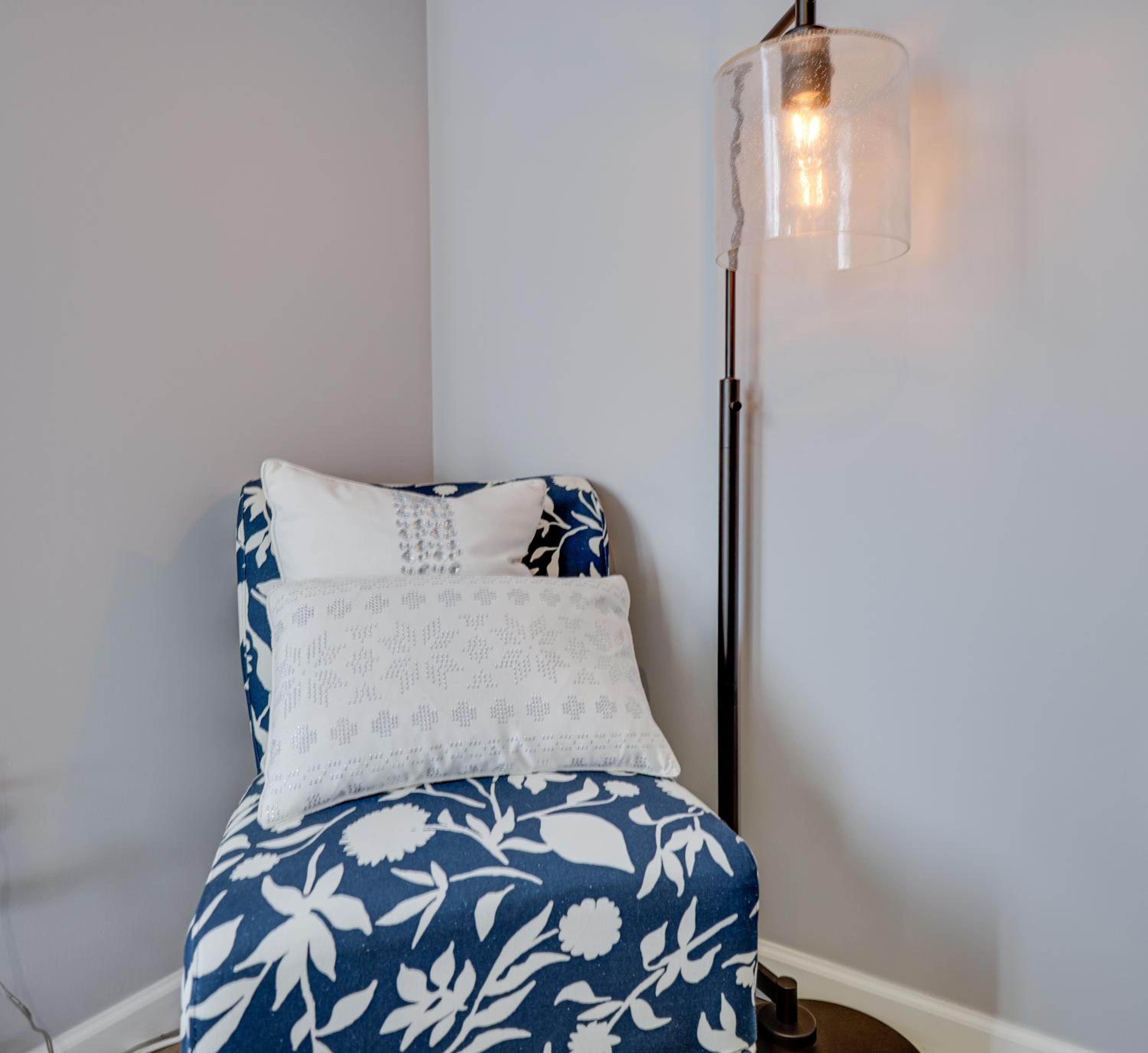 Van Gogh themed home-All Community Amenities Included! - Property Image 50