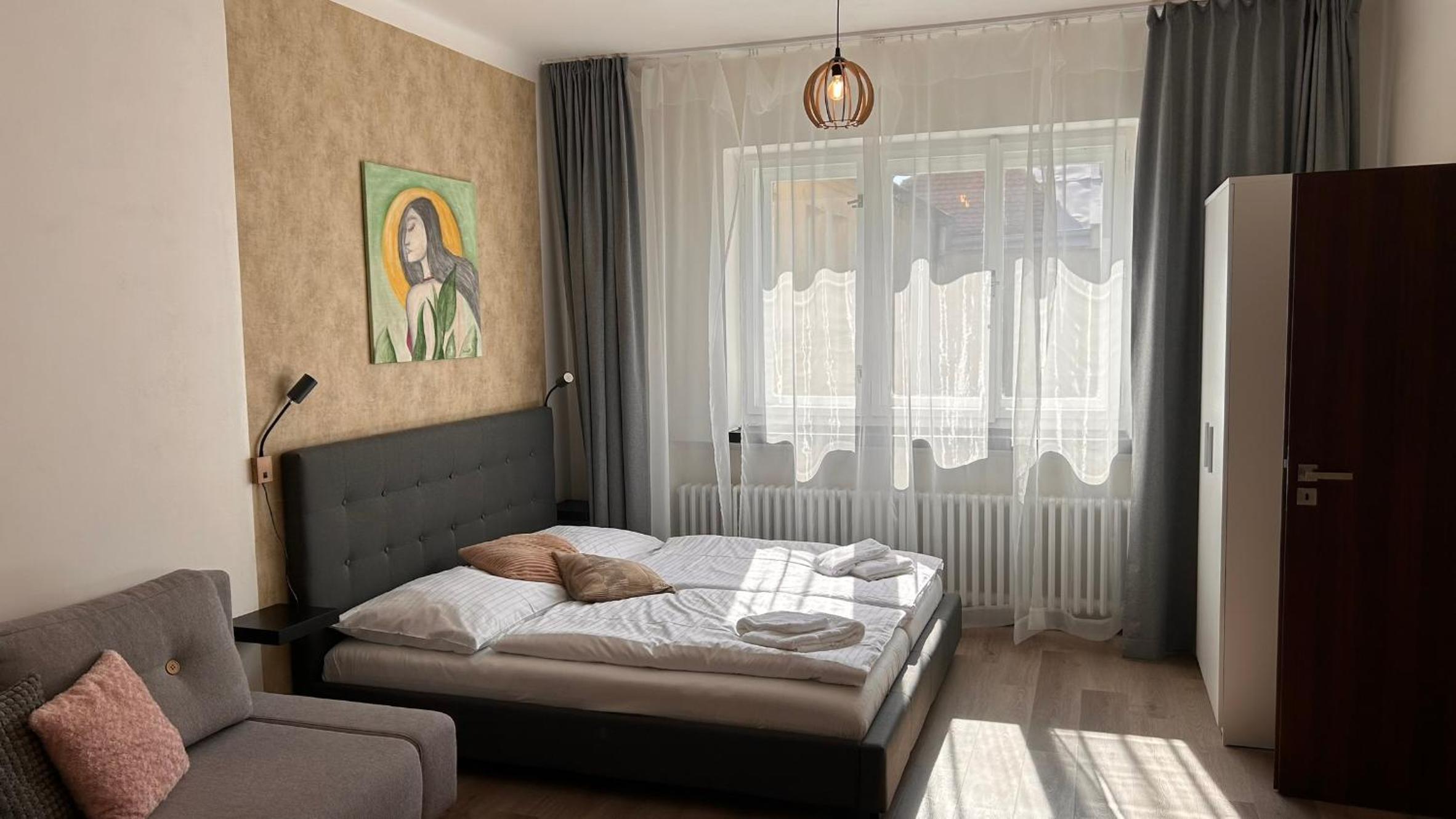 Apartmán 2 v bankovním domě
