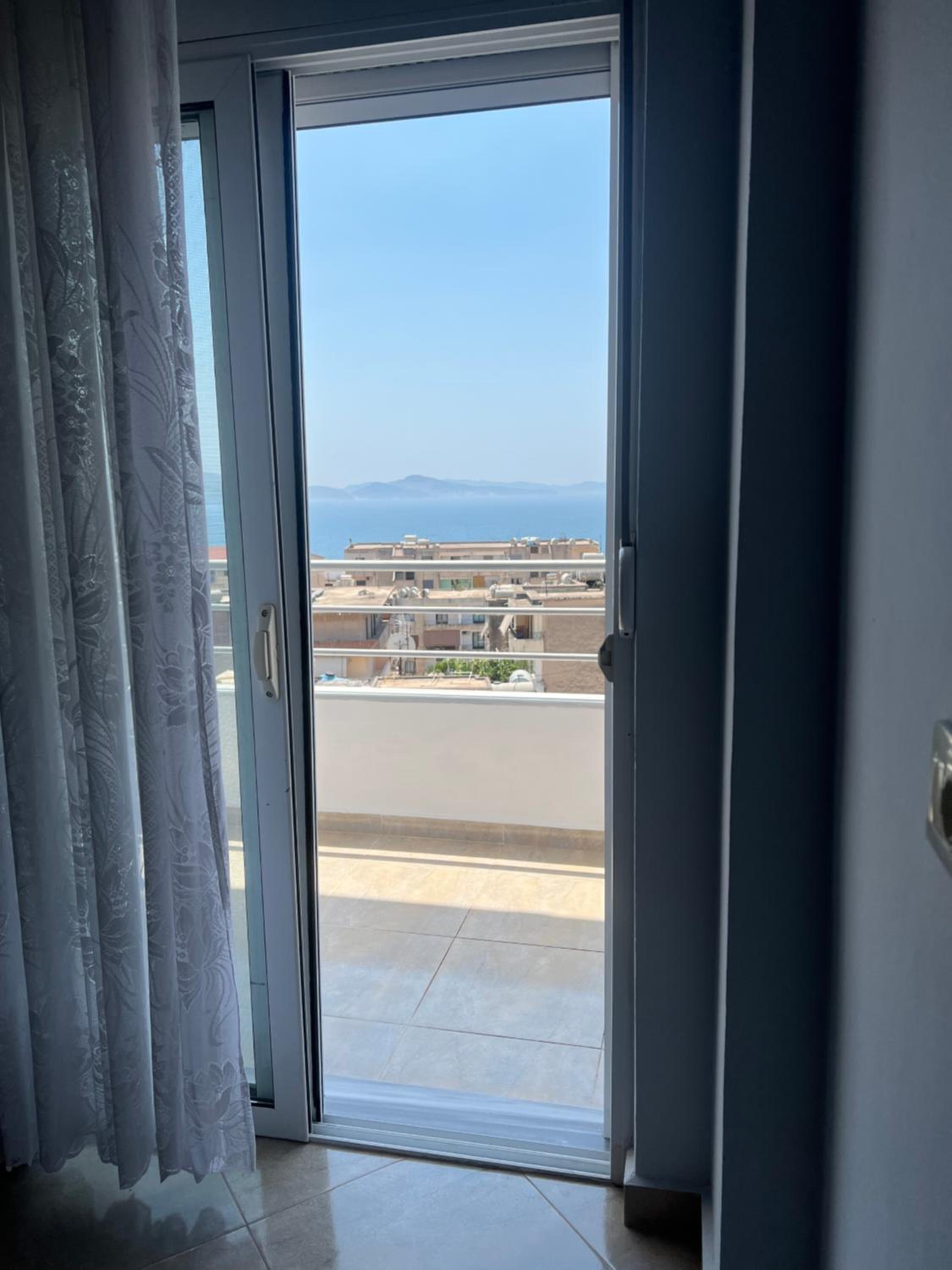 Saranda Holiday