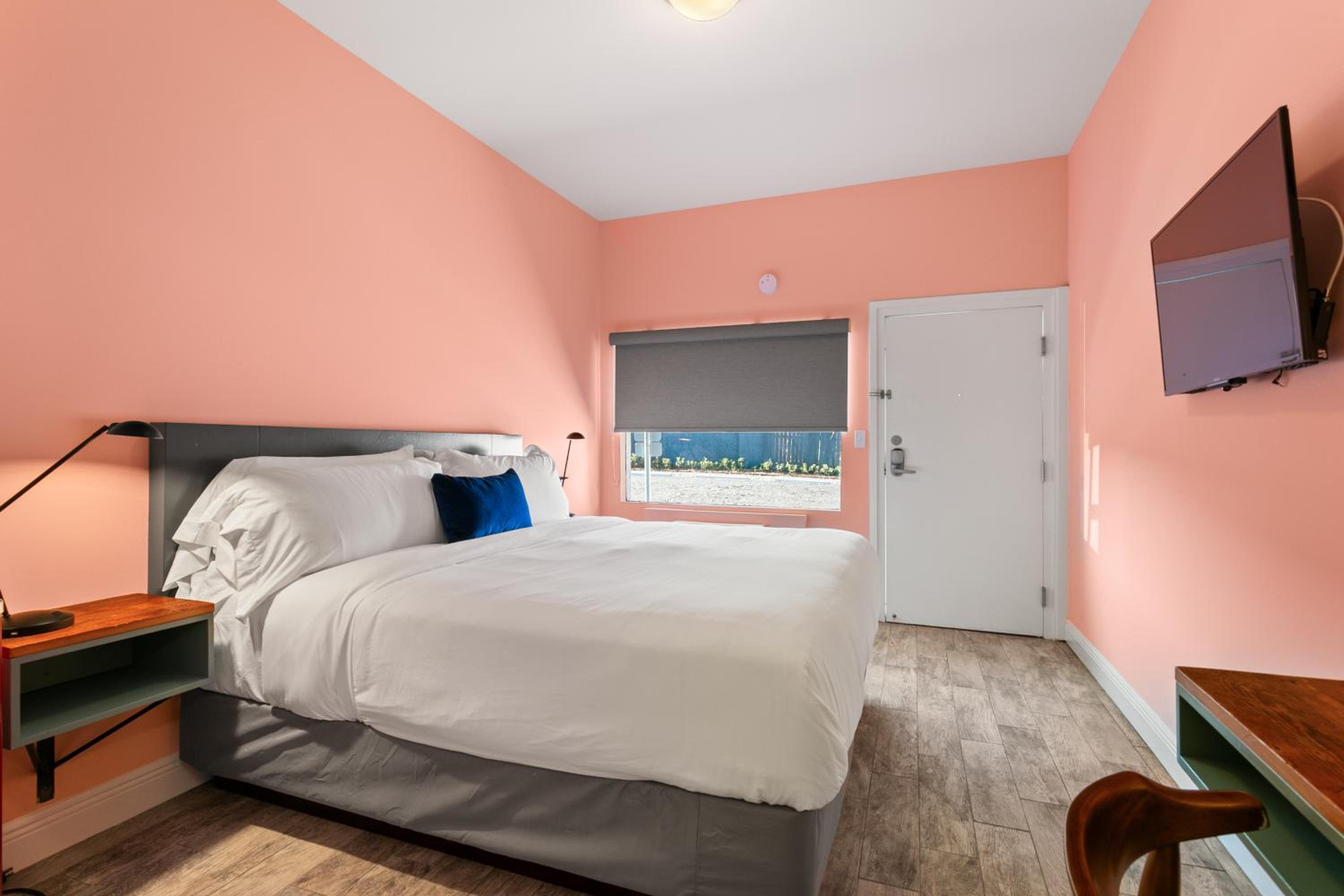 The Iris Motel