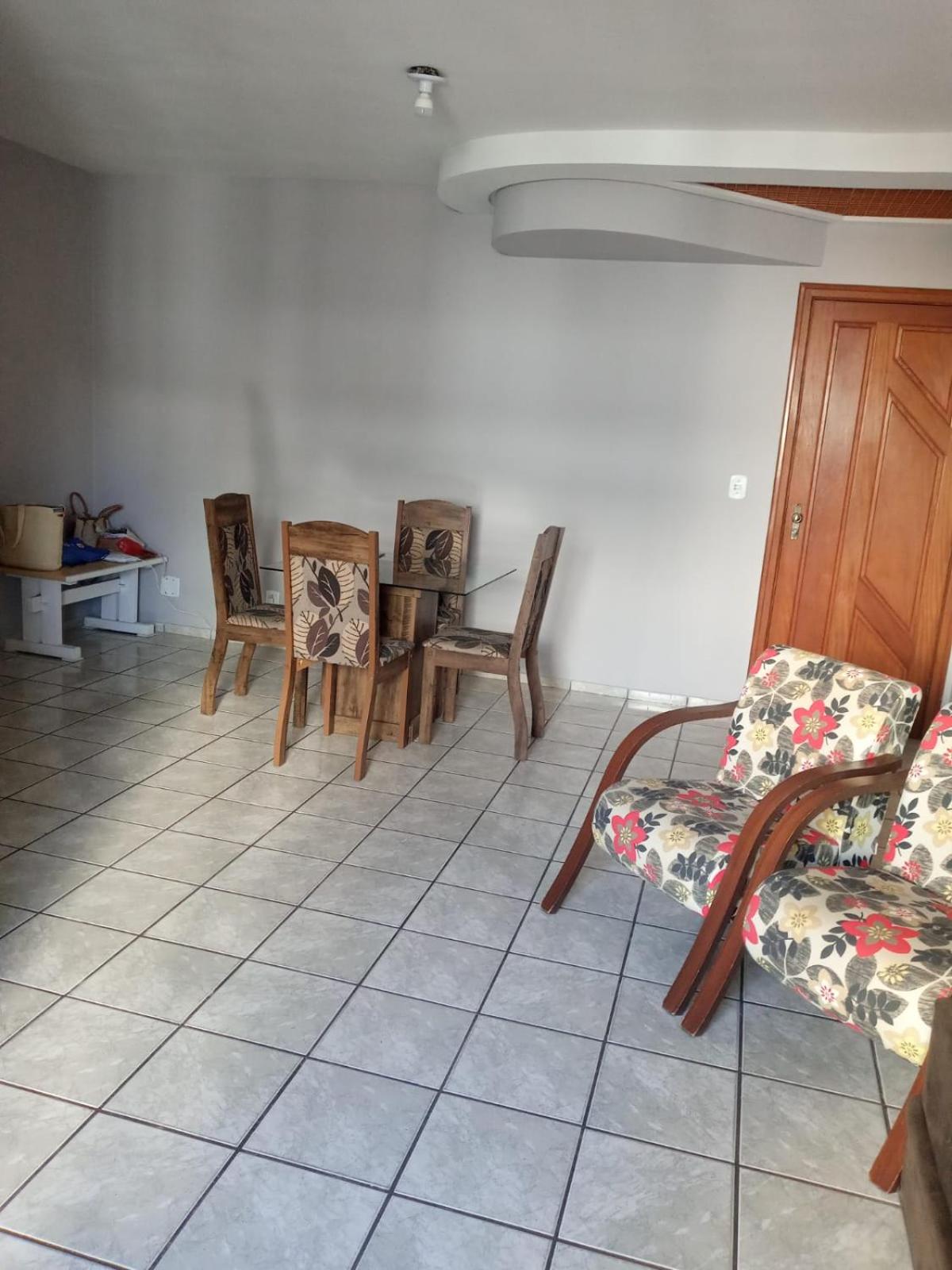 Excelente Apartamento na Praia do Morro, Guarapari-ES